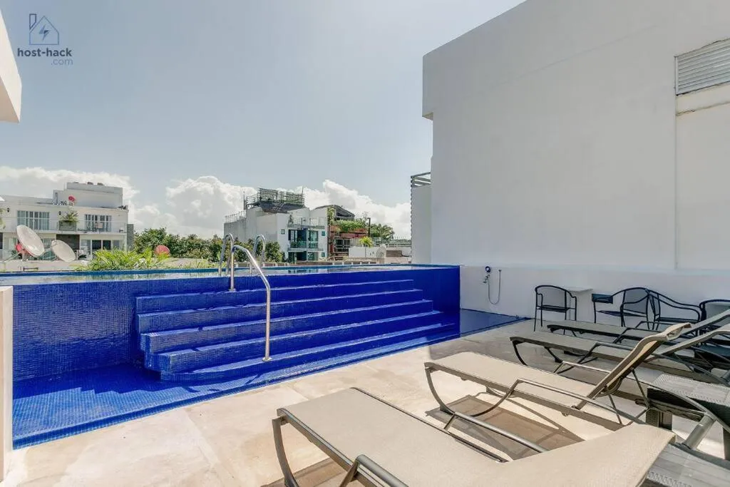Swimming pool in Danzamar 7, Modern Apartment 2 blocks away from 5th Avenue