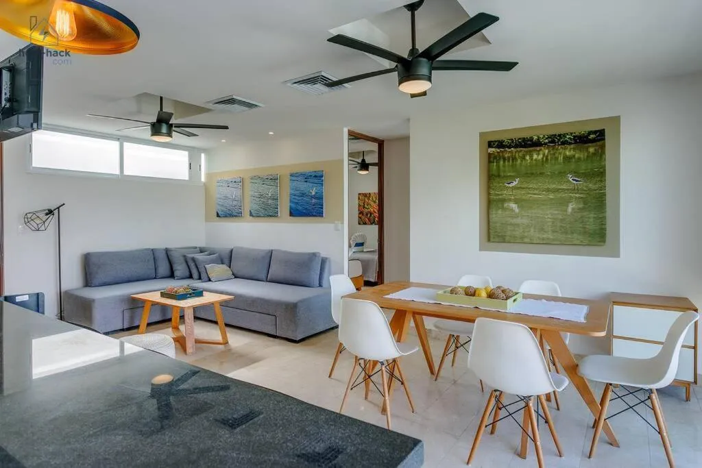 Living room in Danzamar 7, Modern Apartment 2 blocks away from 5th Avenue