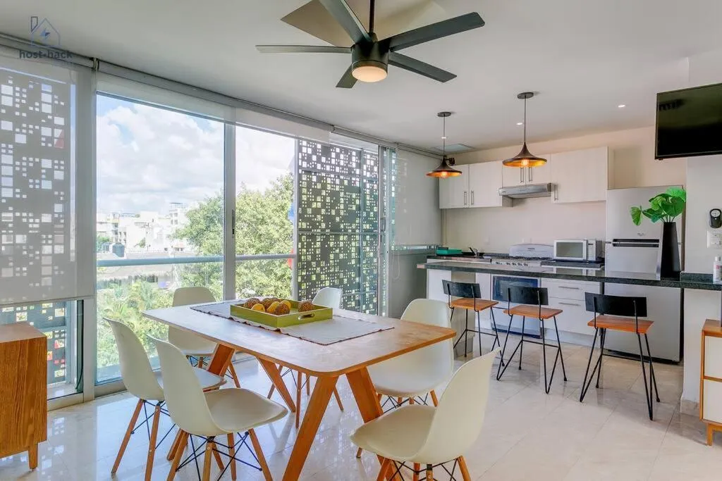 Kitchen or kitchenette in Danzamar 7, Modern Apartment 2 blocks away from 5th Avenue