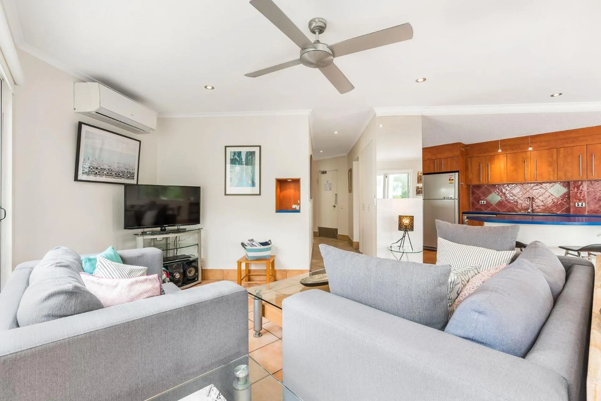 Kitchen or kitchenette in Regatta Noosa