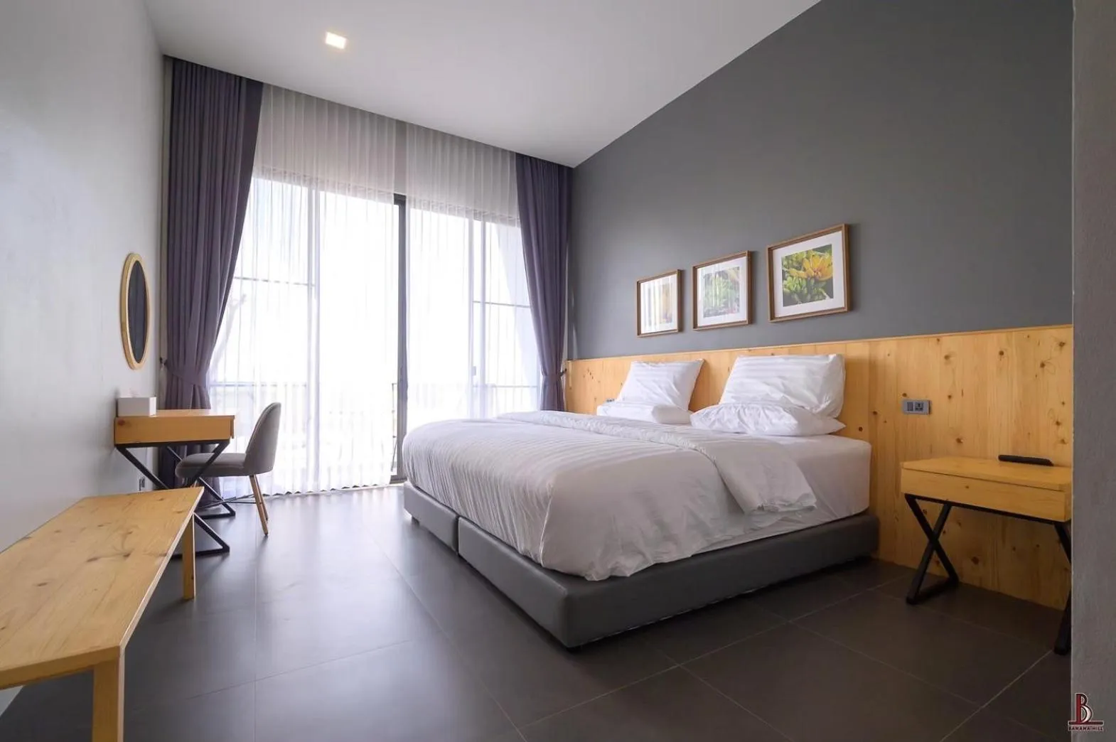 Living room, Bed in BananaHill