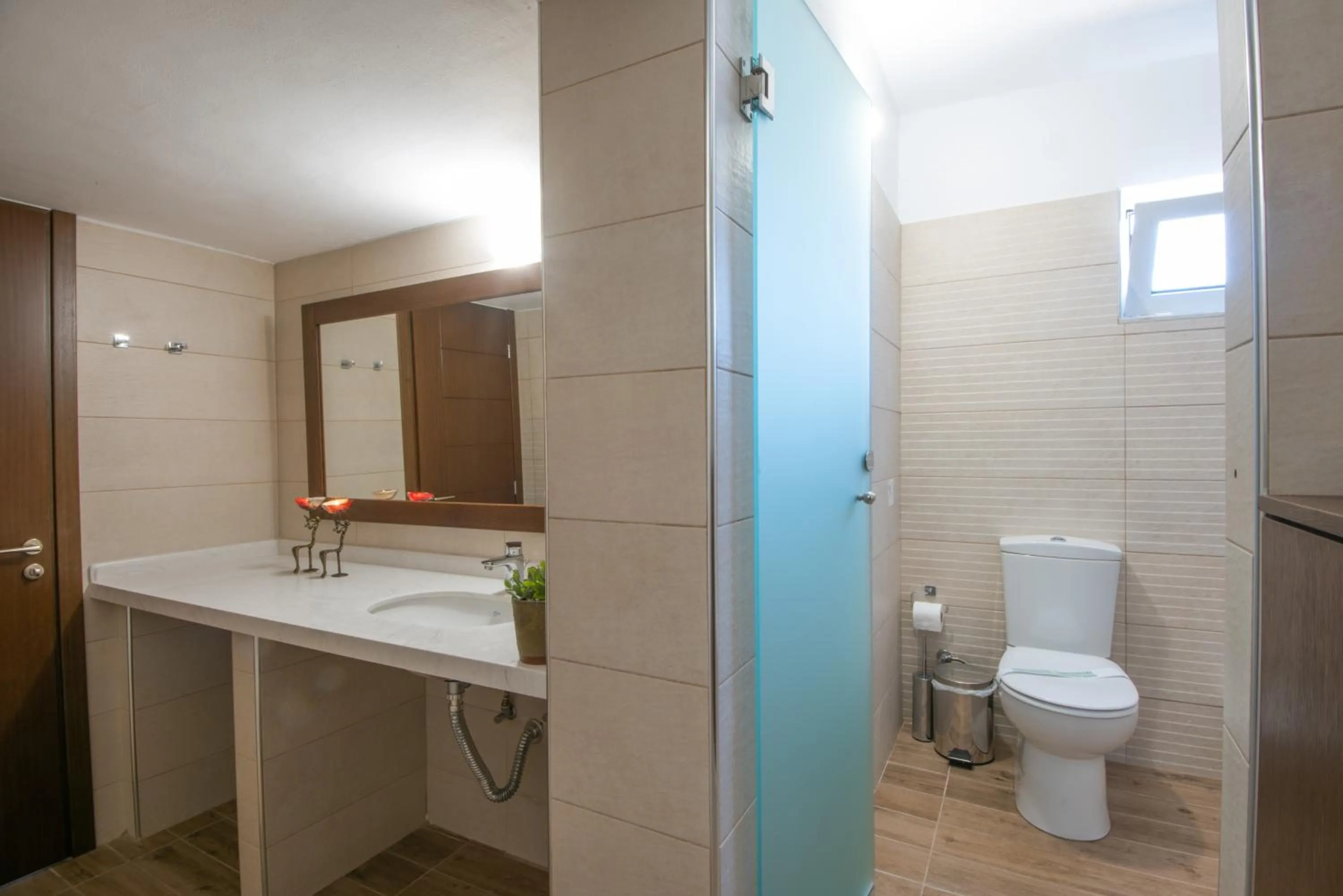 Toilet in Vangelis Villas