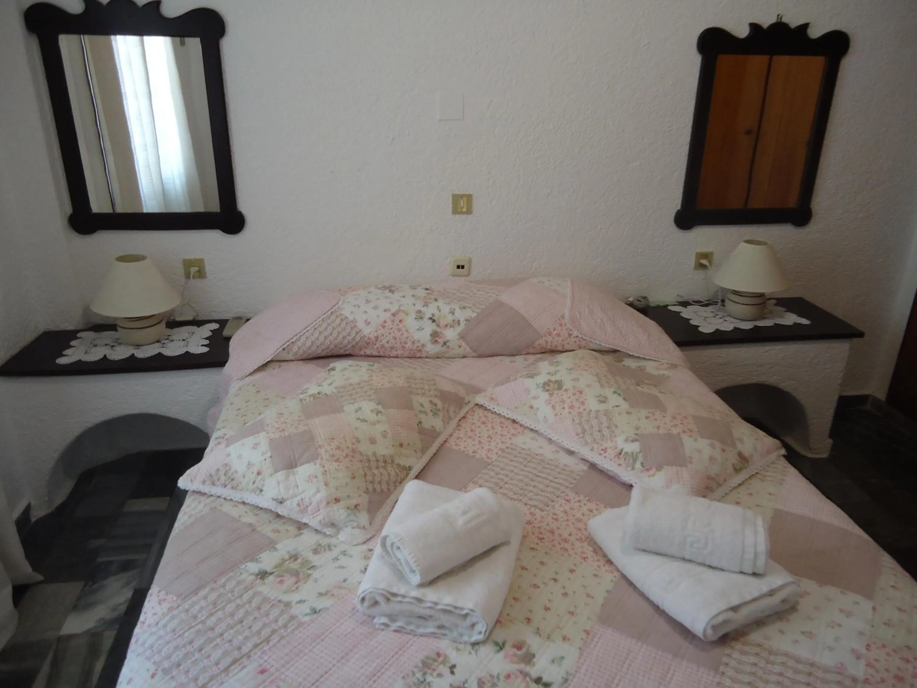 Bed in Vangelis Villas