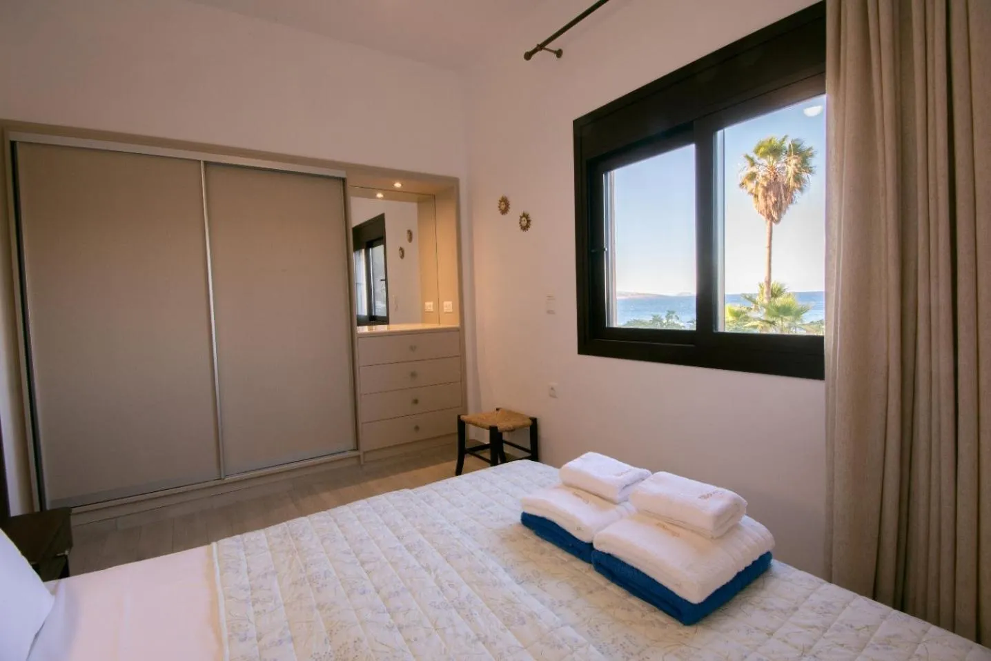 Bedroom, Bed in Vangelis Villas