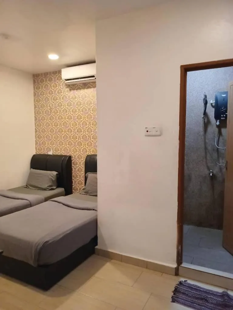 View (from property/room), Bed in MRJ Hotel Wakaf Che Yeh 1