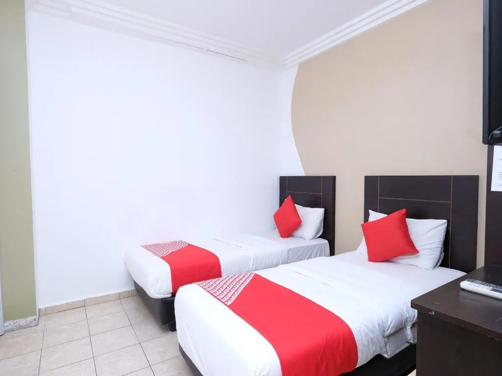 View (from property/room), Bed in MRJ Hotel Wakaf Che Yeh 2