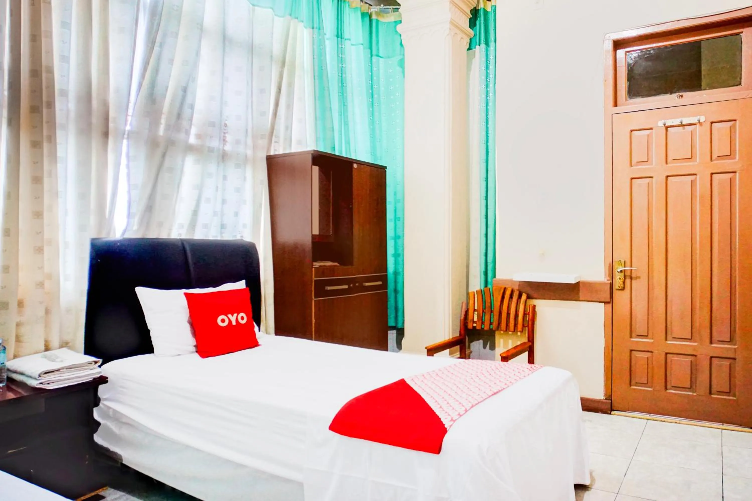 Bedroom, Bed in Collection O Darussalam Near Universitas Syiah Kuala Formerly Meurah Mulia