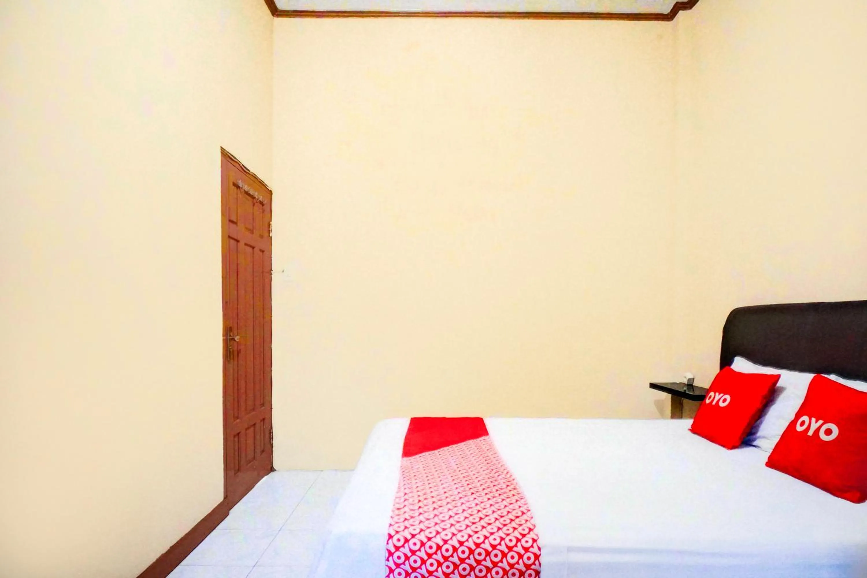 Bedroom, Bed in Collection O Darussalam Near Universitas Syiah Kuala Formerly Meurah Mulia