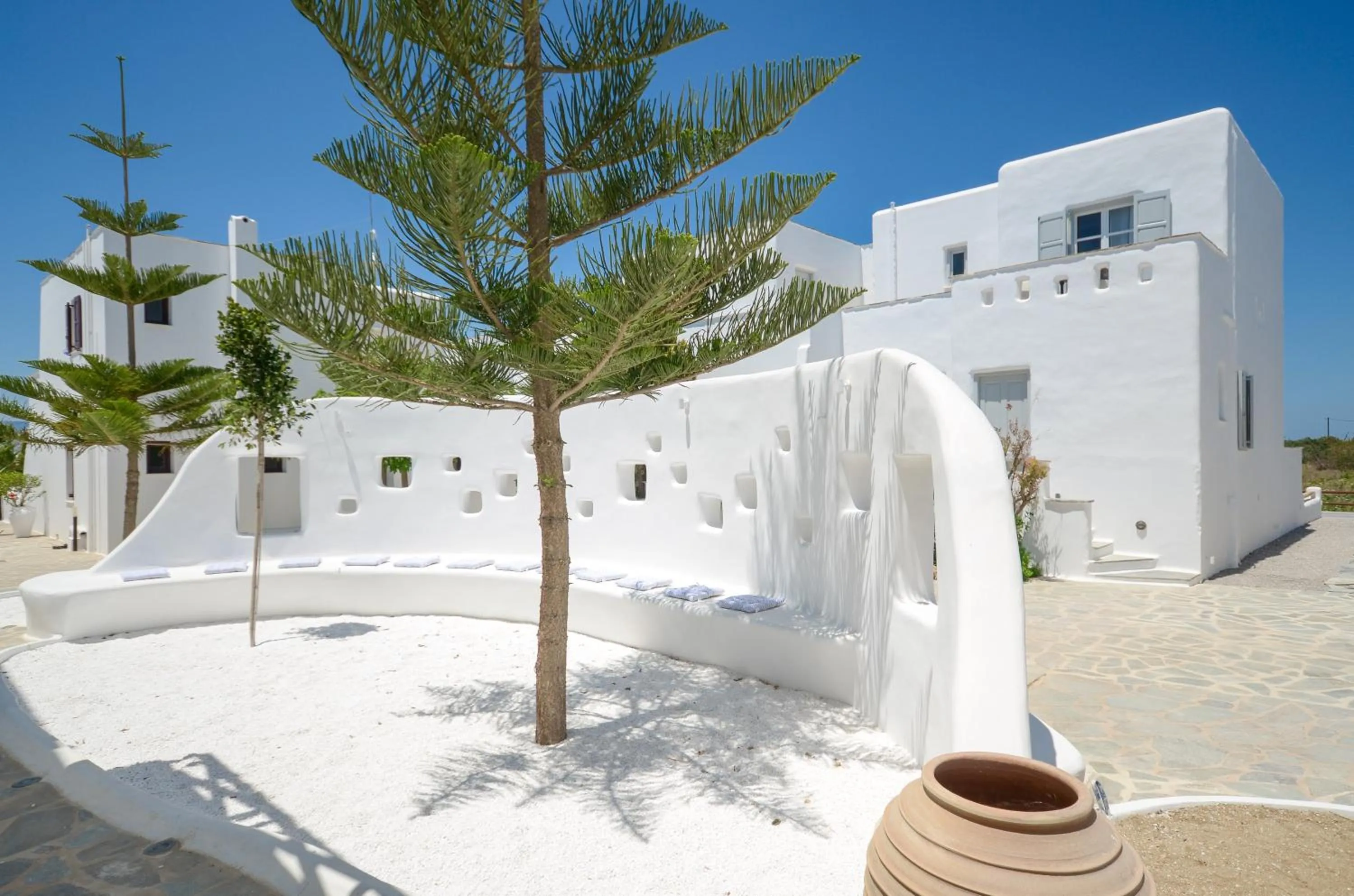 Garden in Orkos Beach Hotel
