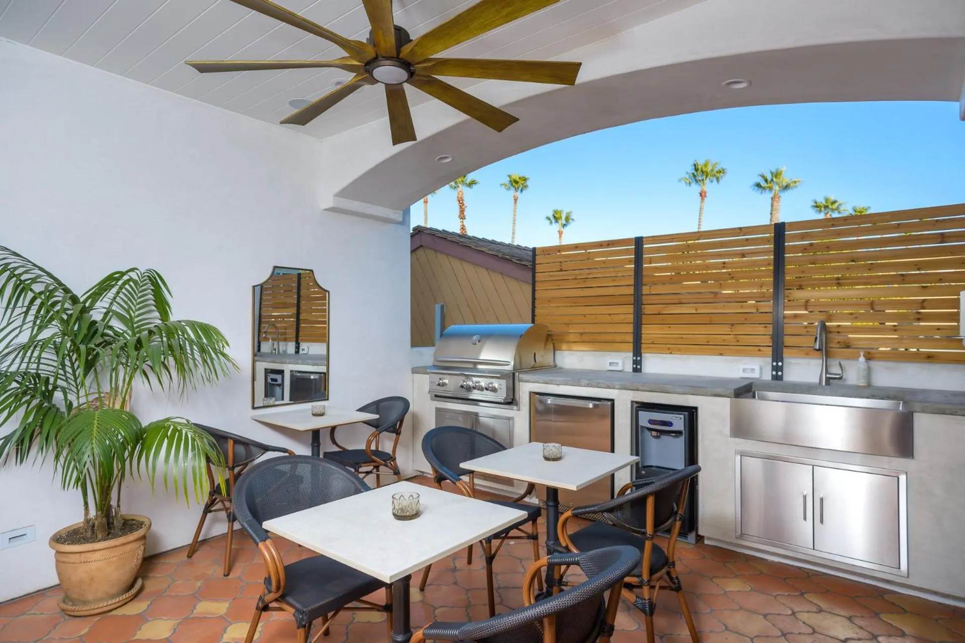 BBQ facilities in North Beach Villa