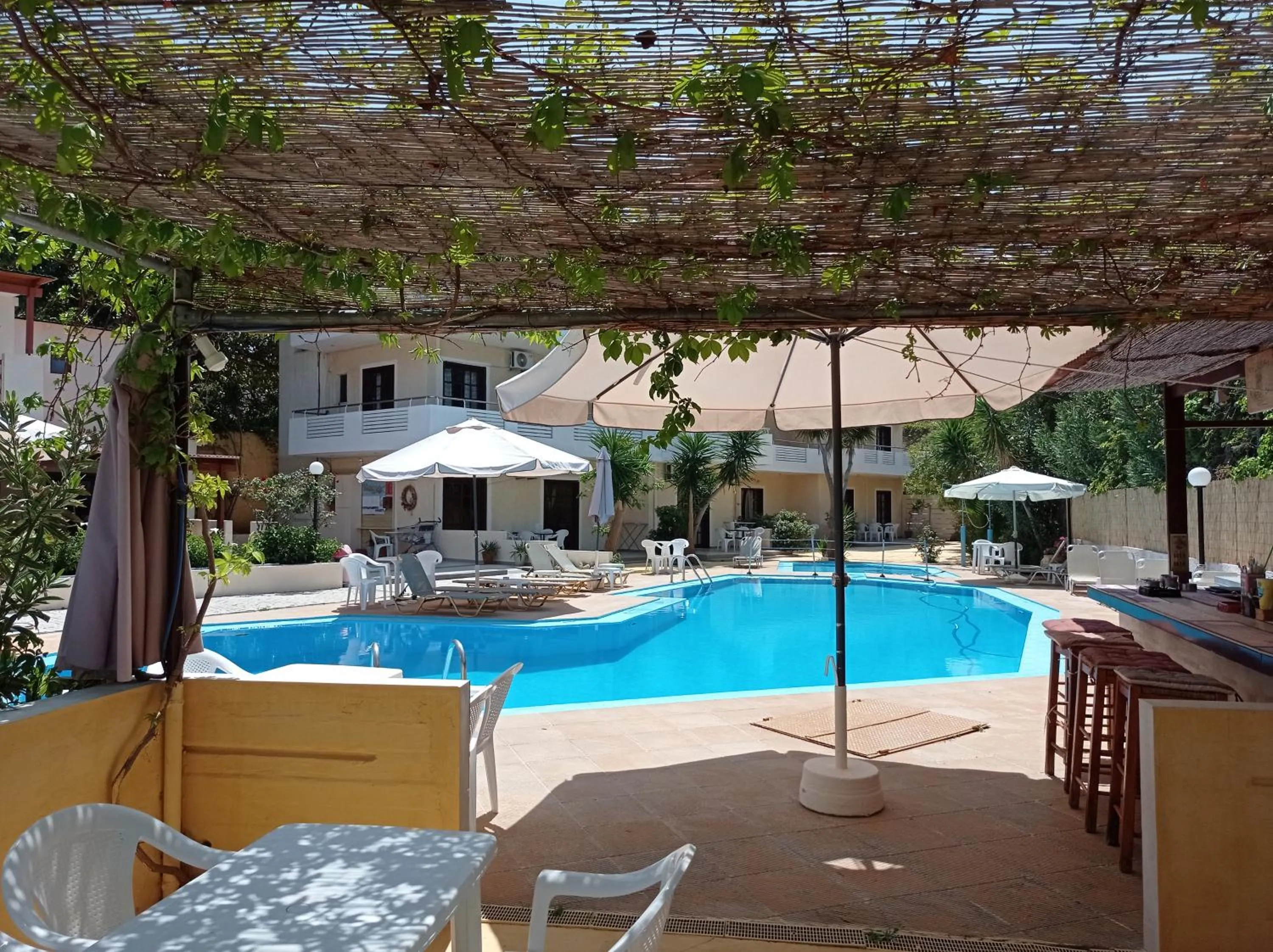 Area and facilities in Alexandros Studios