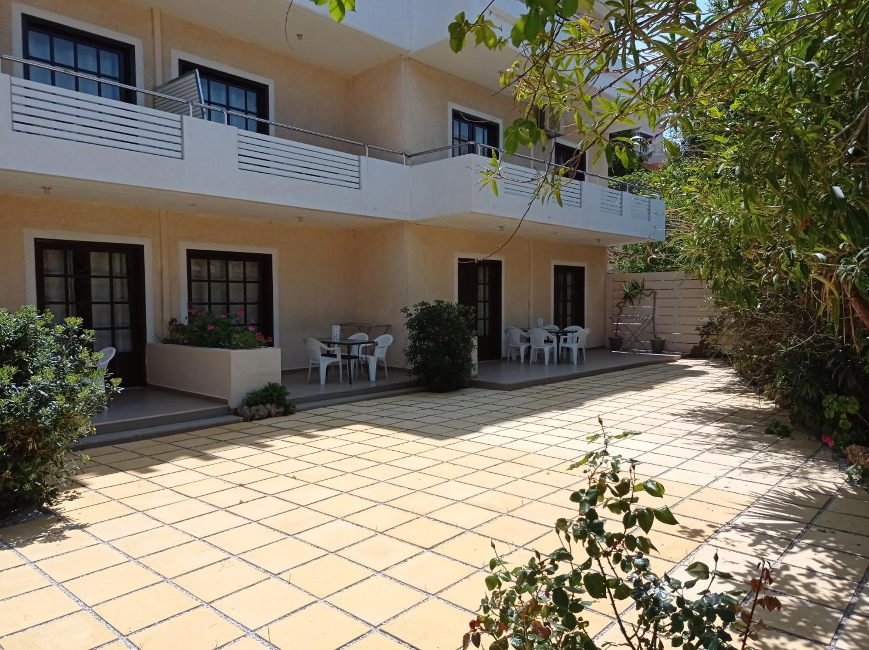 Garden in Alexandros Studios