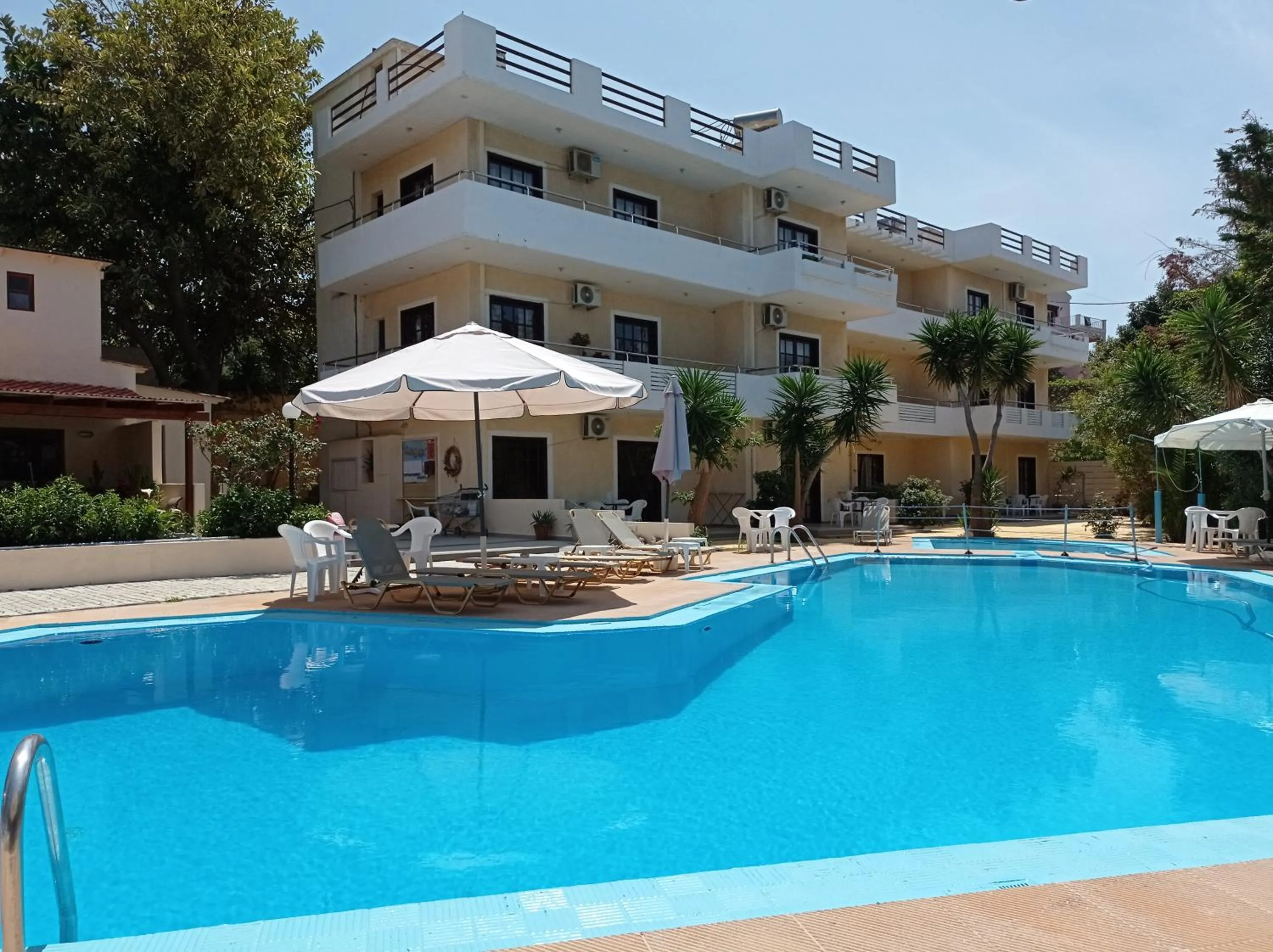 Property building in Alexandros Studios