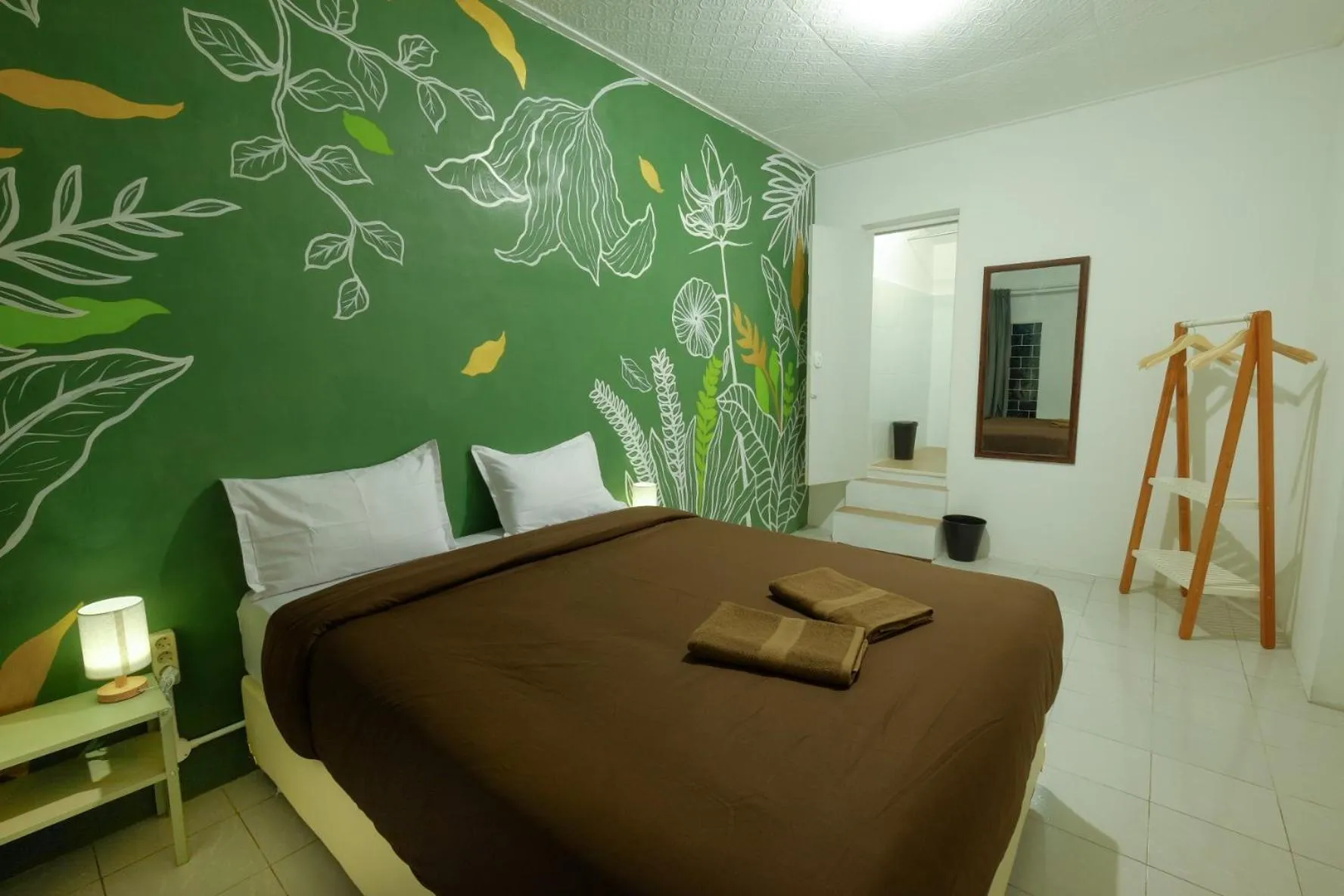 Bedroom, Bed in Snooze Malang