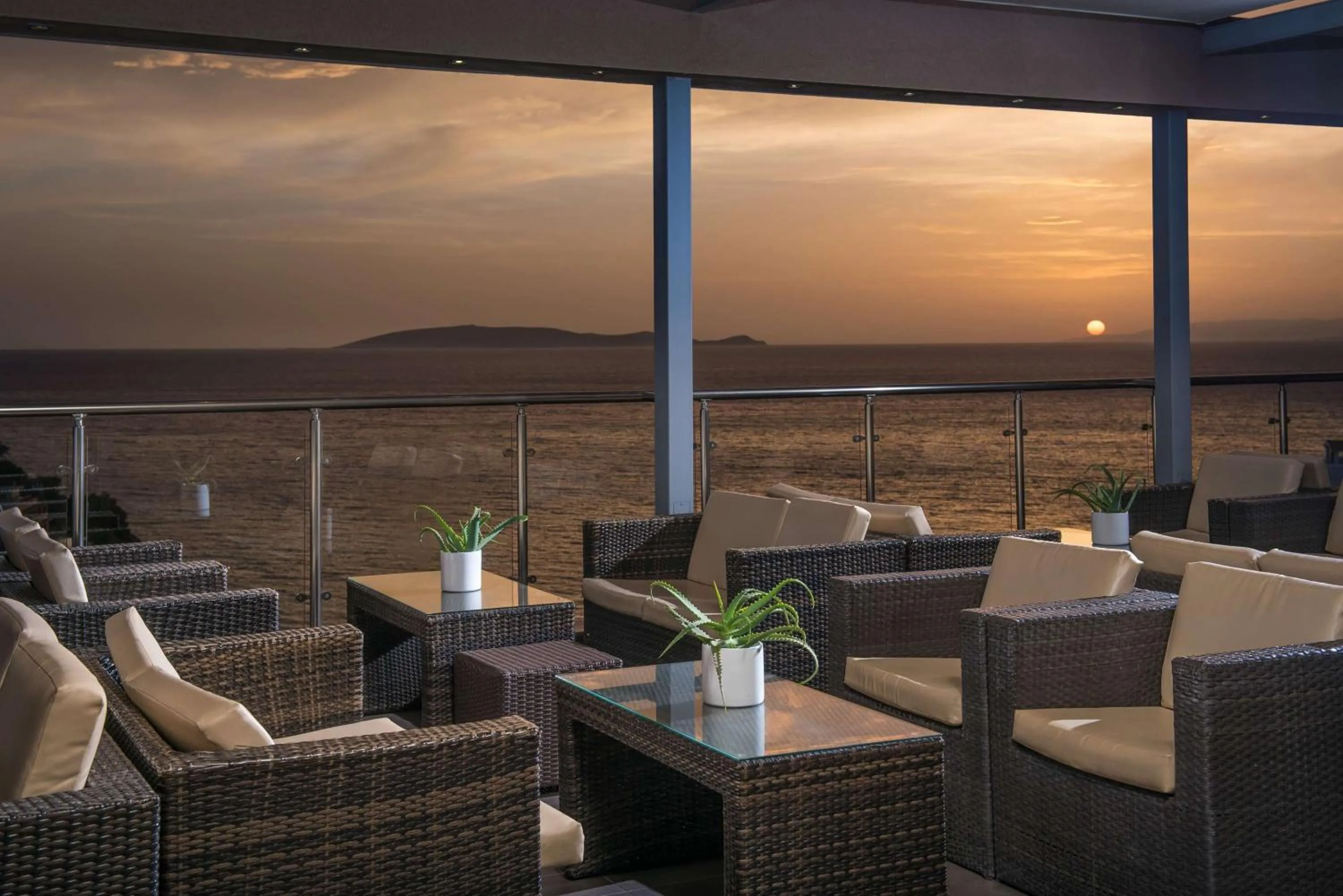 Lounge or bar in Blue Bay Resort Hotel