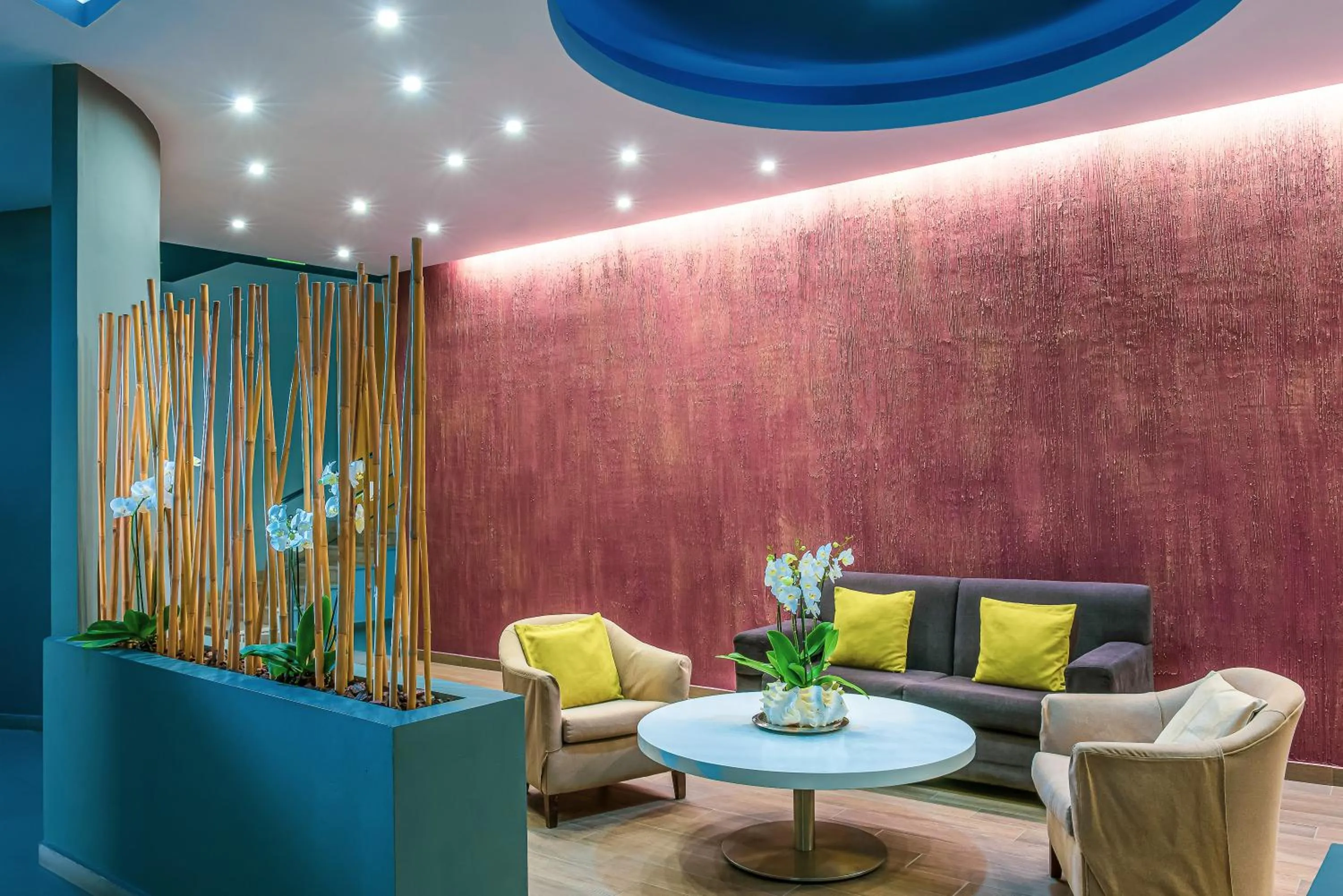 Communal lounge/ TV room in Blue Bay Resort Hotel