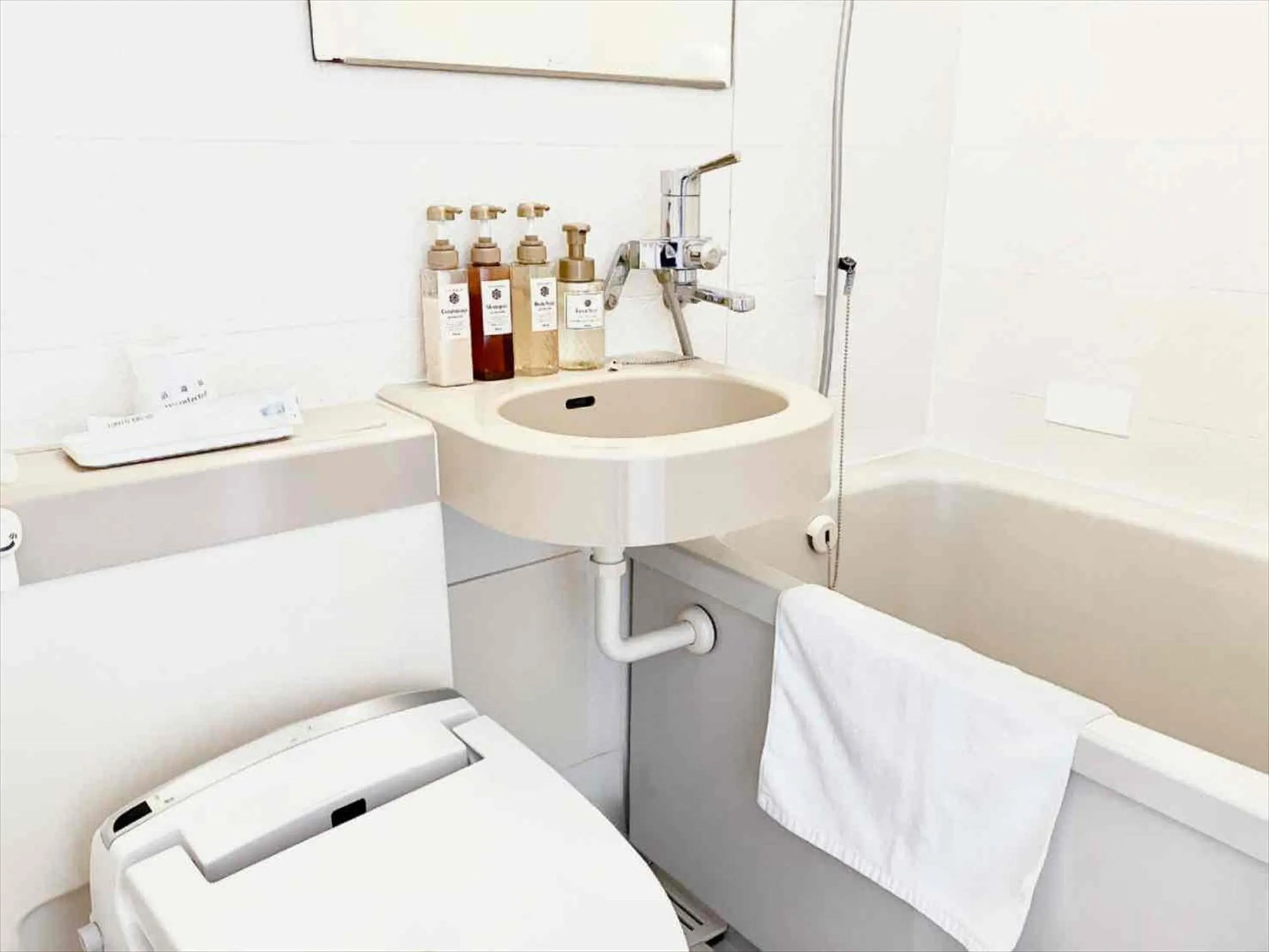 Bathroom in Miyako Daiichi Hotel