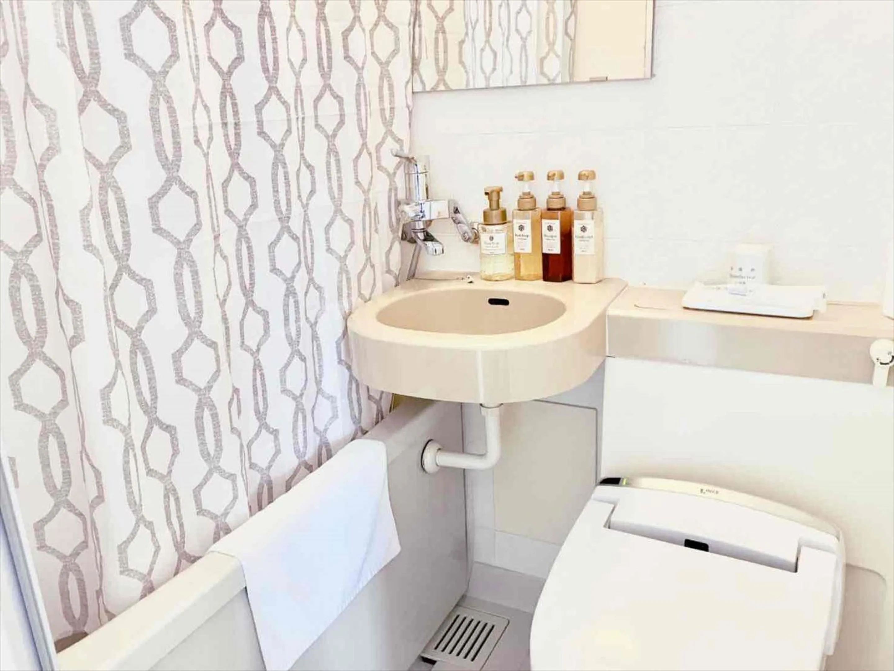 Bathroom in Miyako Daiichi Hotel