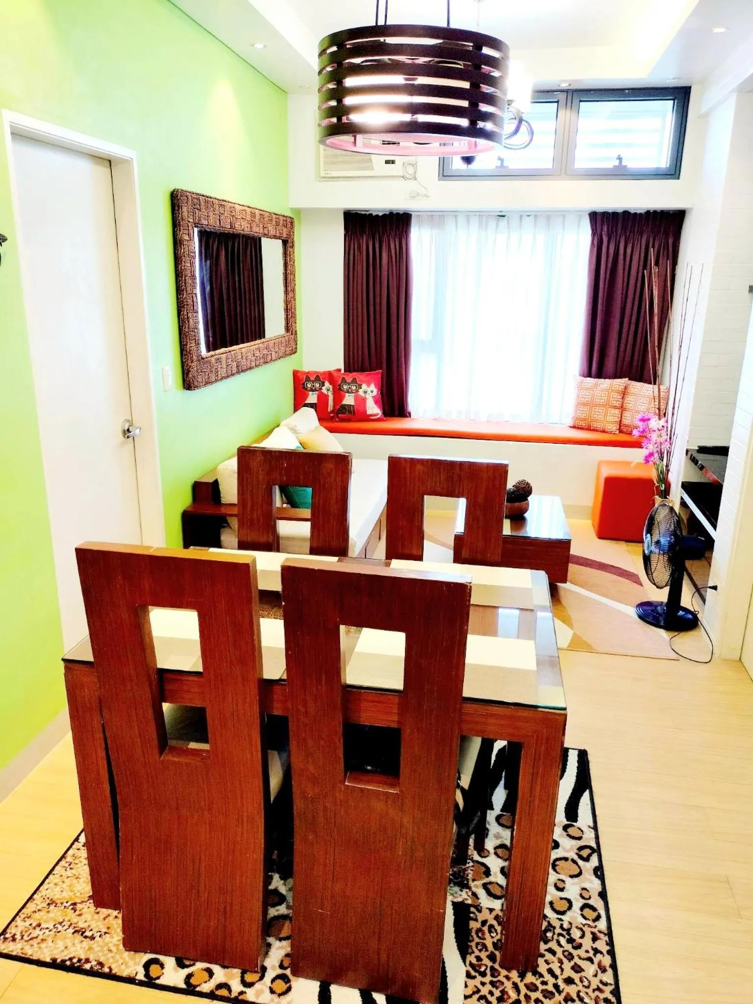 Dining area in The Levels 2BR Condo Fully Interior Cosmo Living