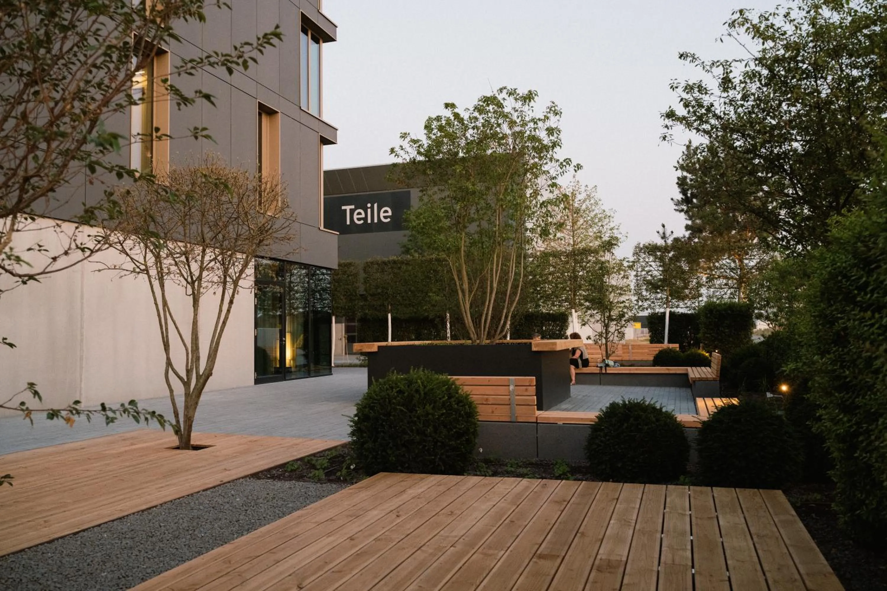 Garden in Coreum Hotel