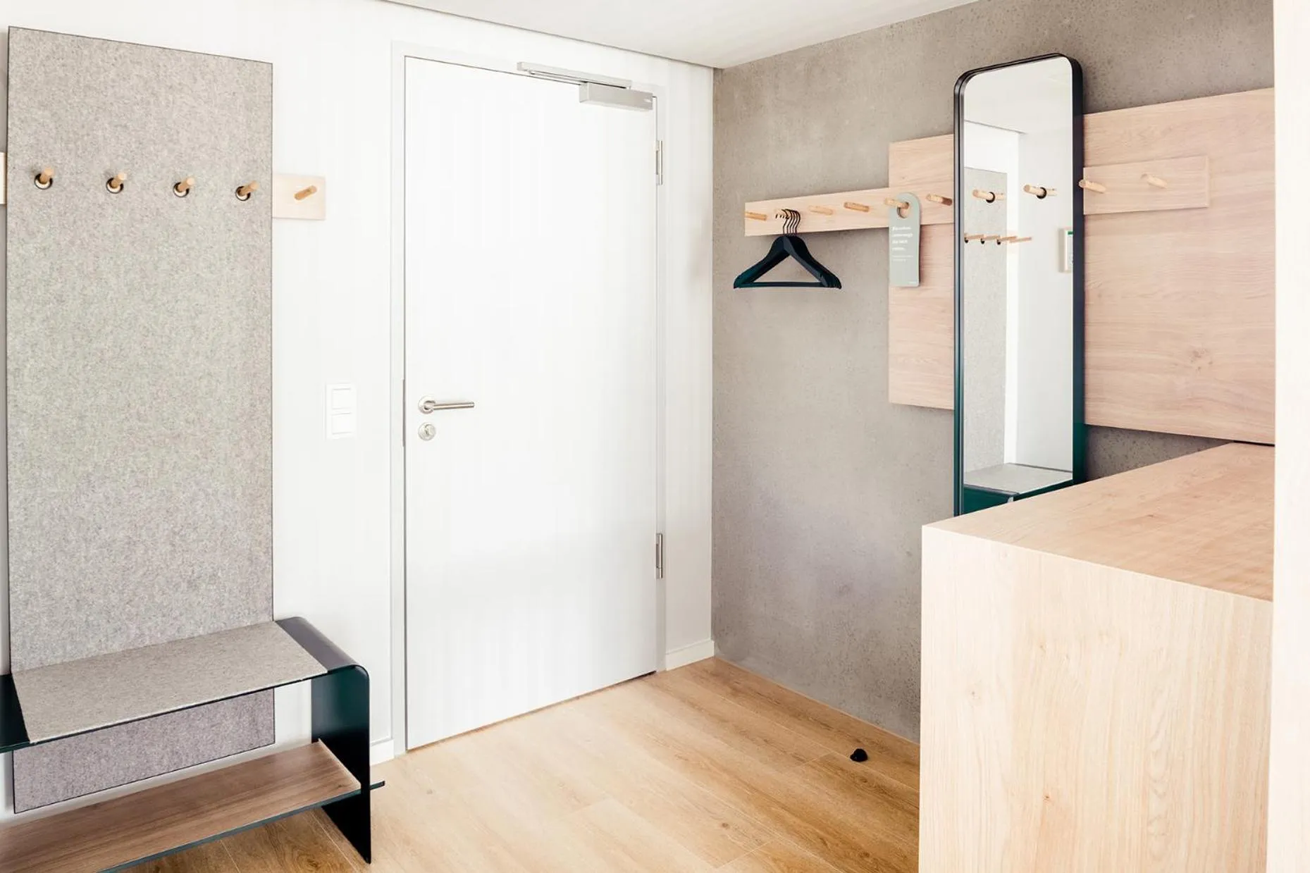 wardrobe in Coreum Hotel