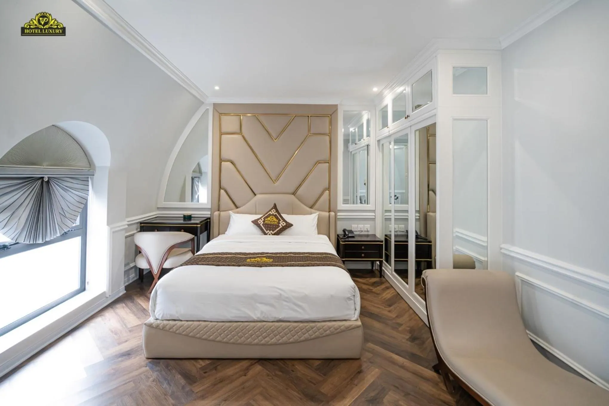 Bed in VP Hotel Luxury