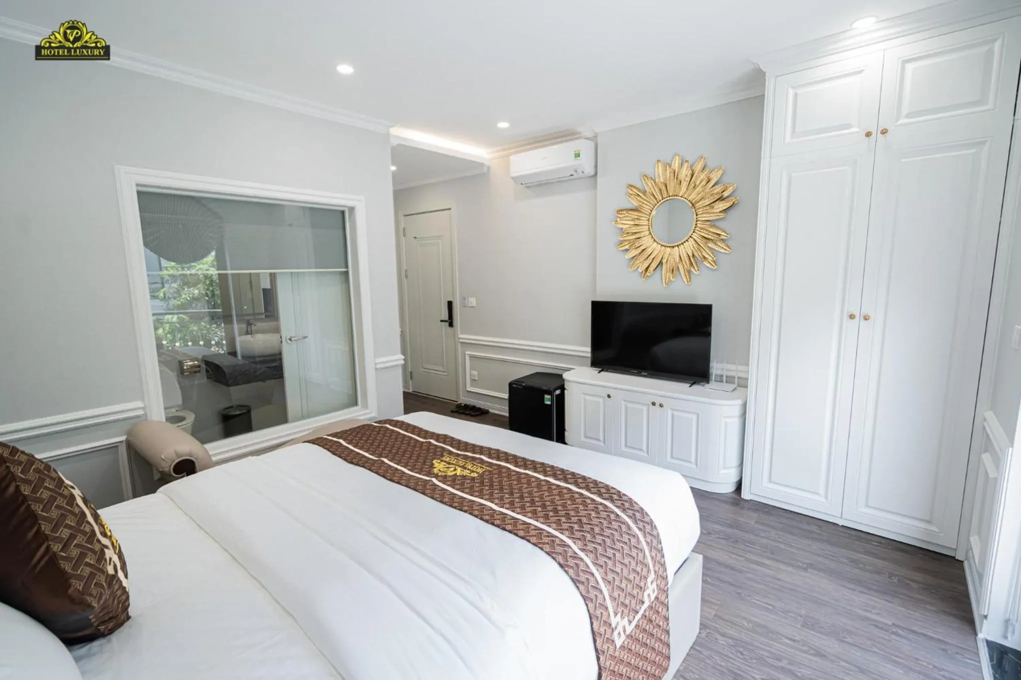 Bed in VP Hotel Luxury