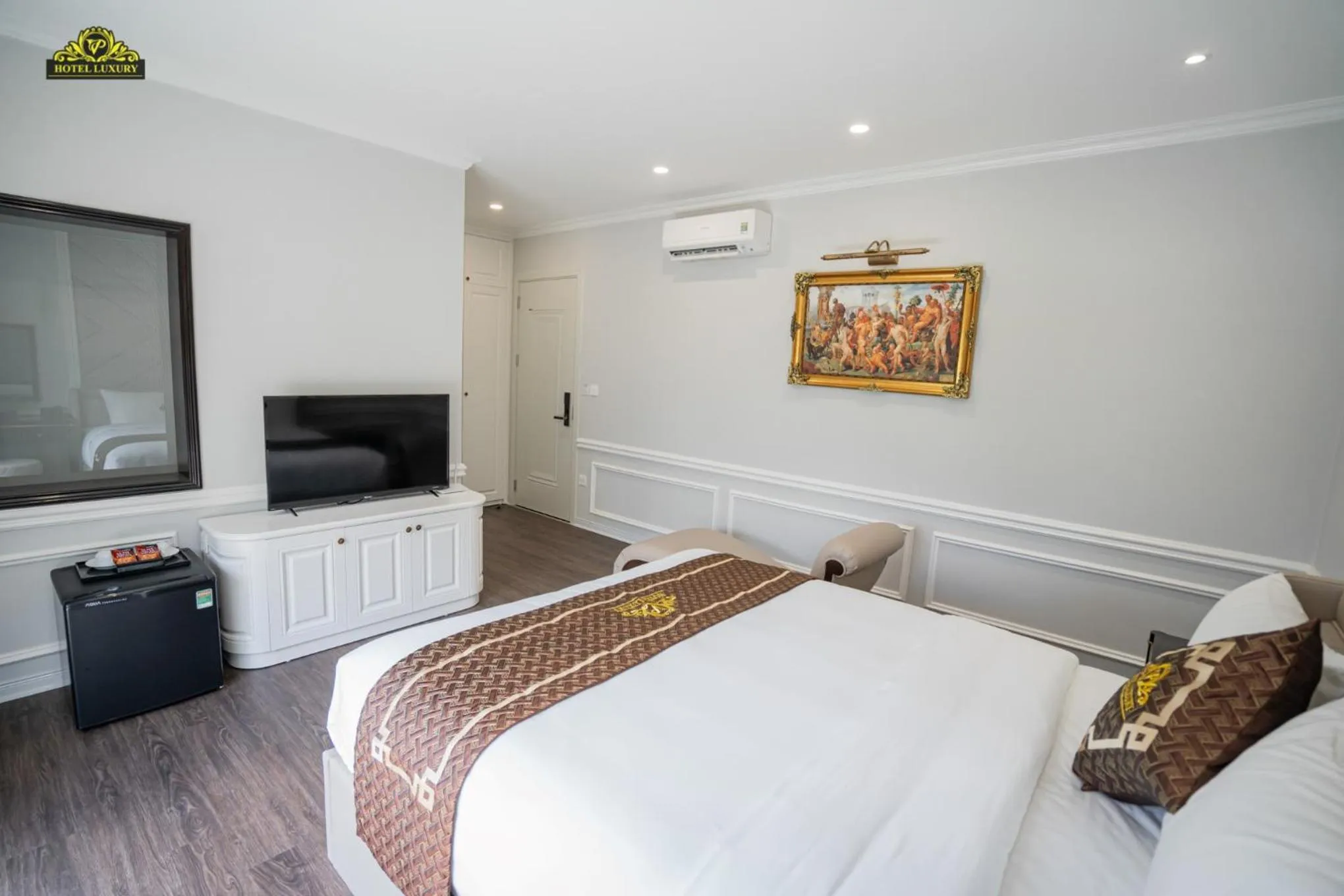 Bed in VP Hotel Luxury