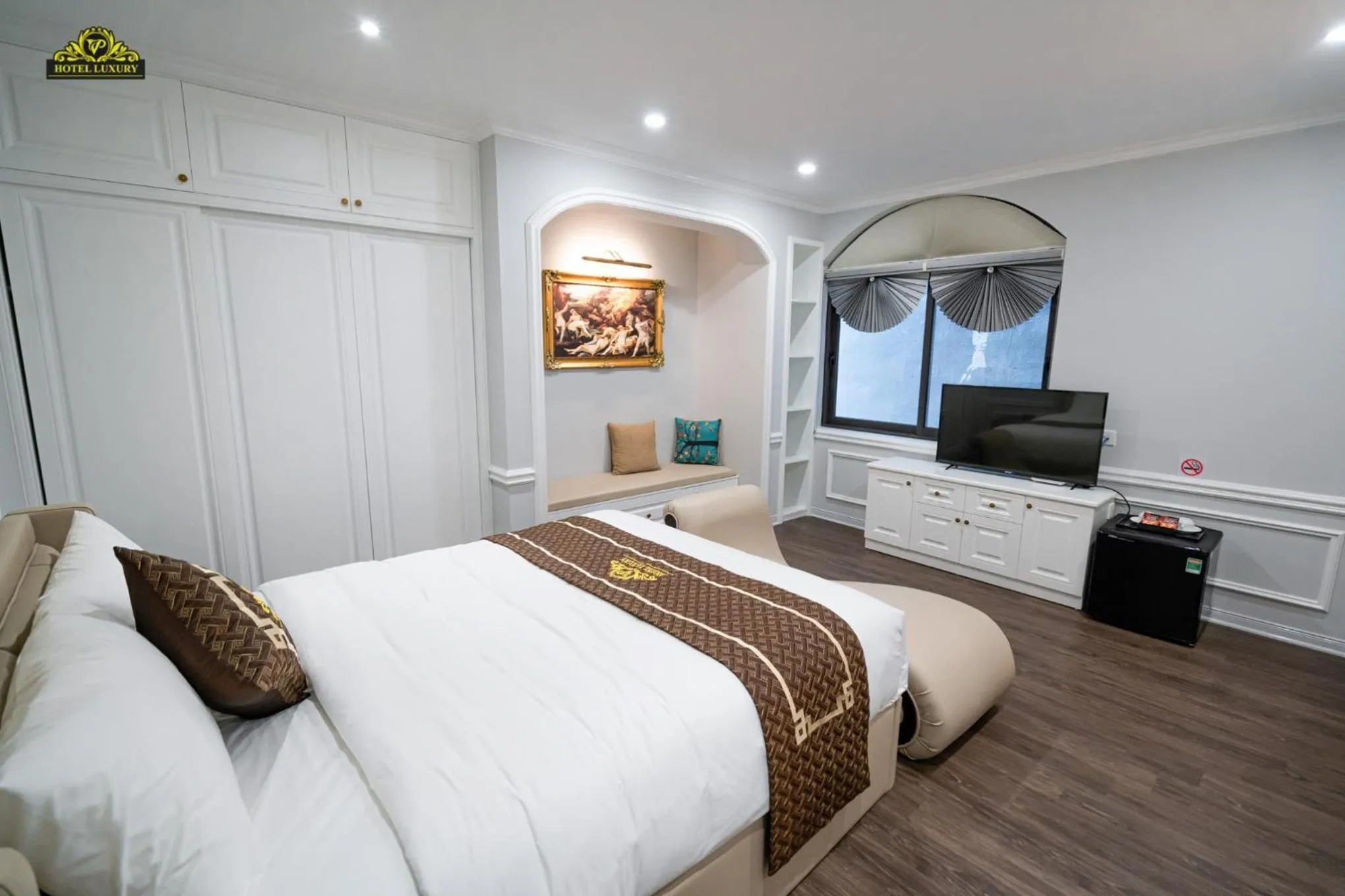 Bed in VP Hotel Luxury