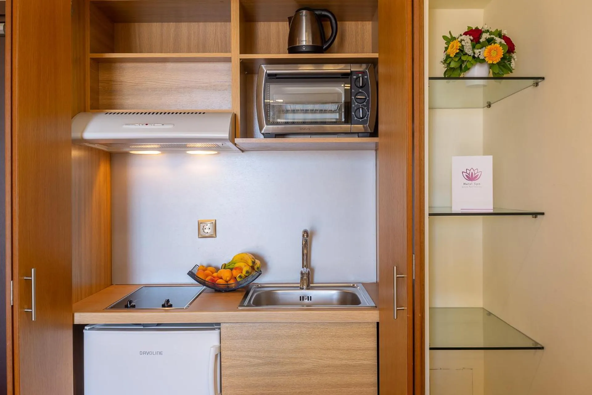 Kitchen or kitchenette in Oasis Hotel Apartments