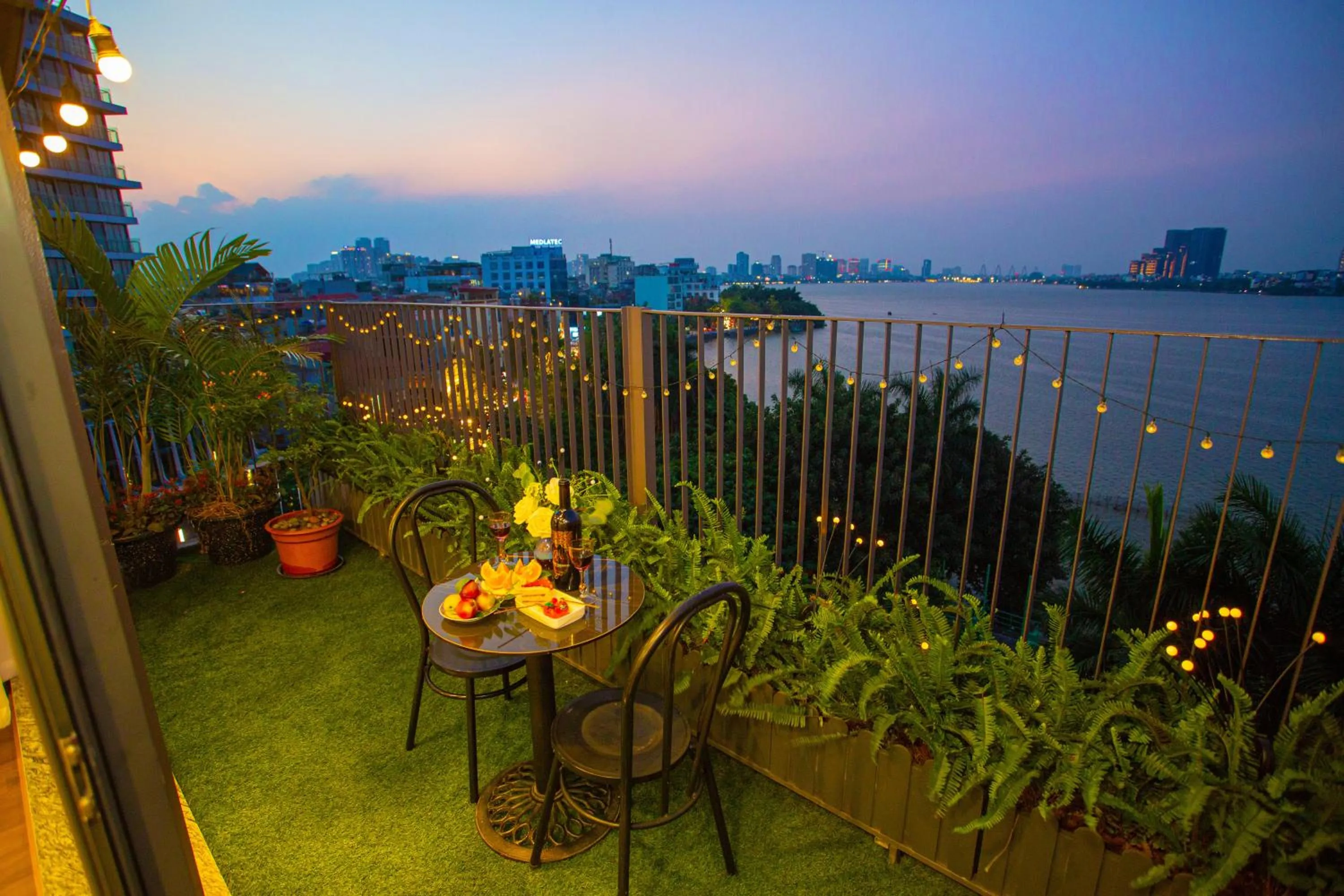 Property building in Lake View Hotel