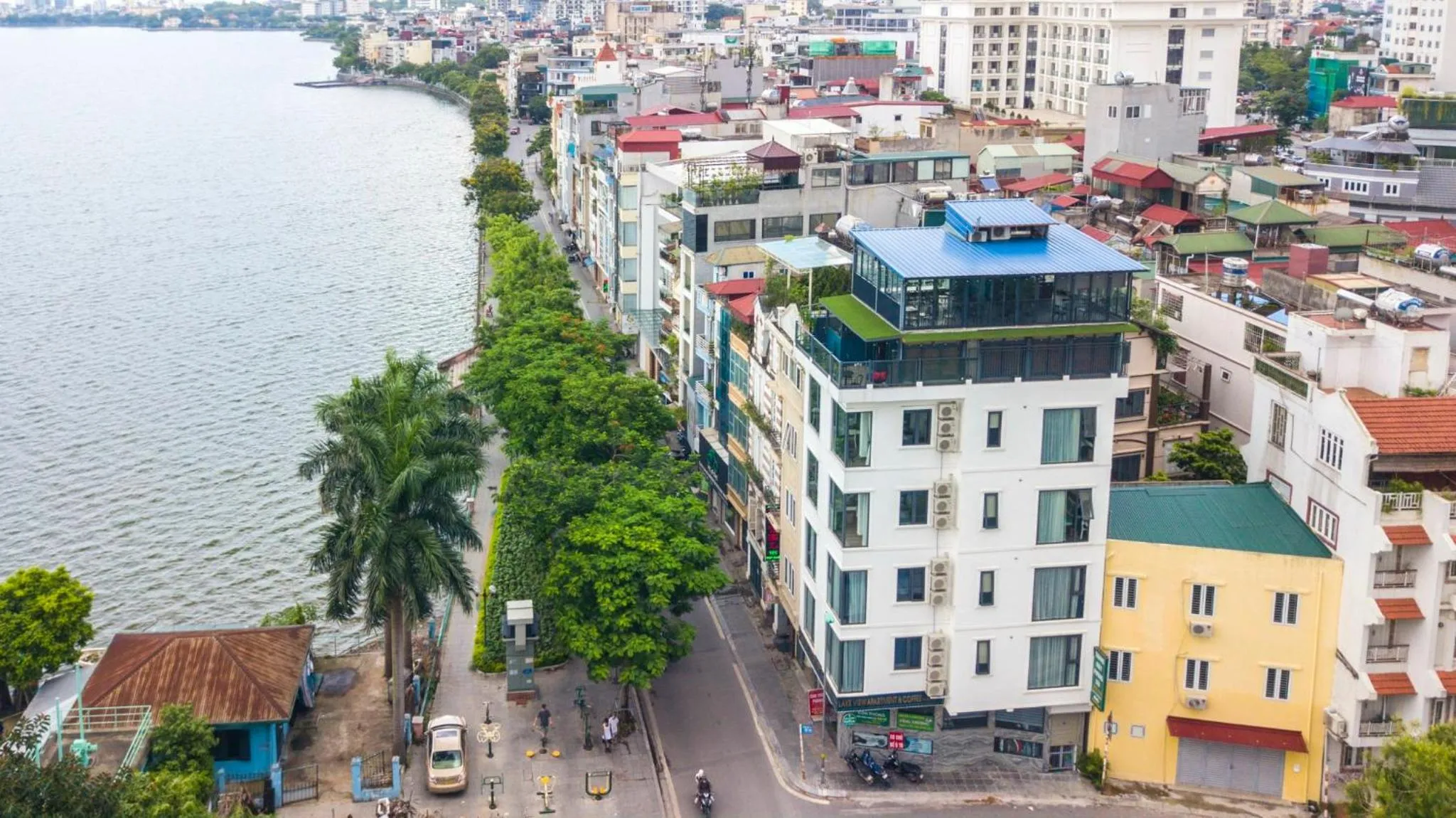 Property building in Lake View Hotel