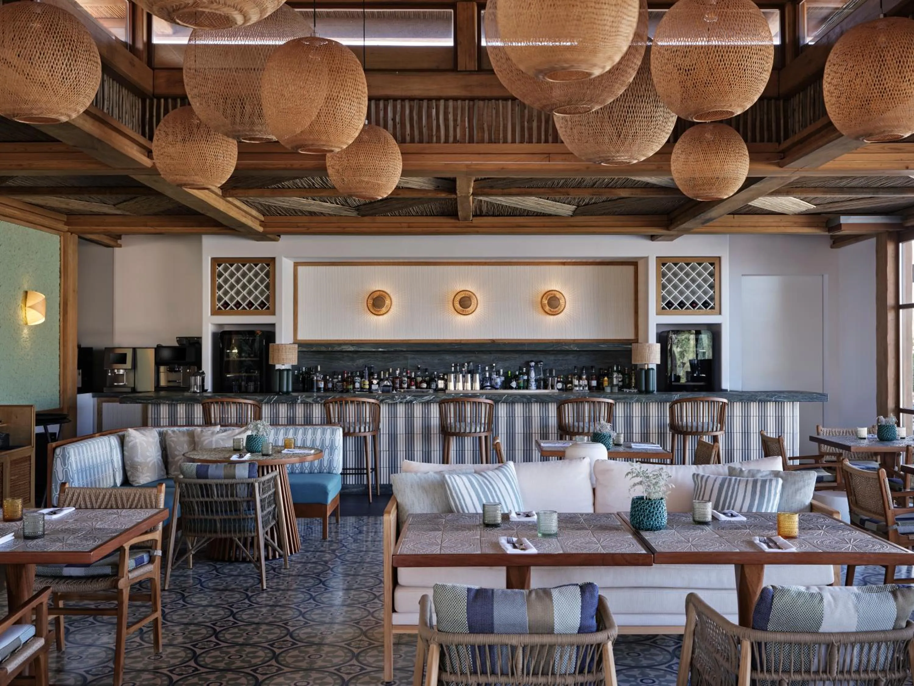 Myconian Sunrise Relais & Chateaux Hotel