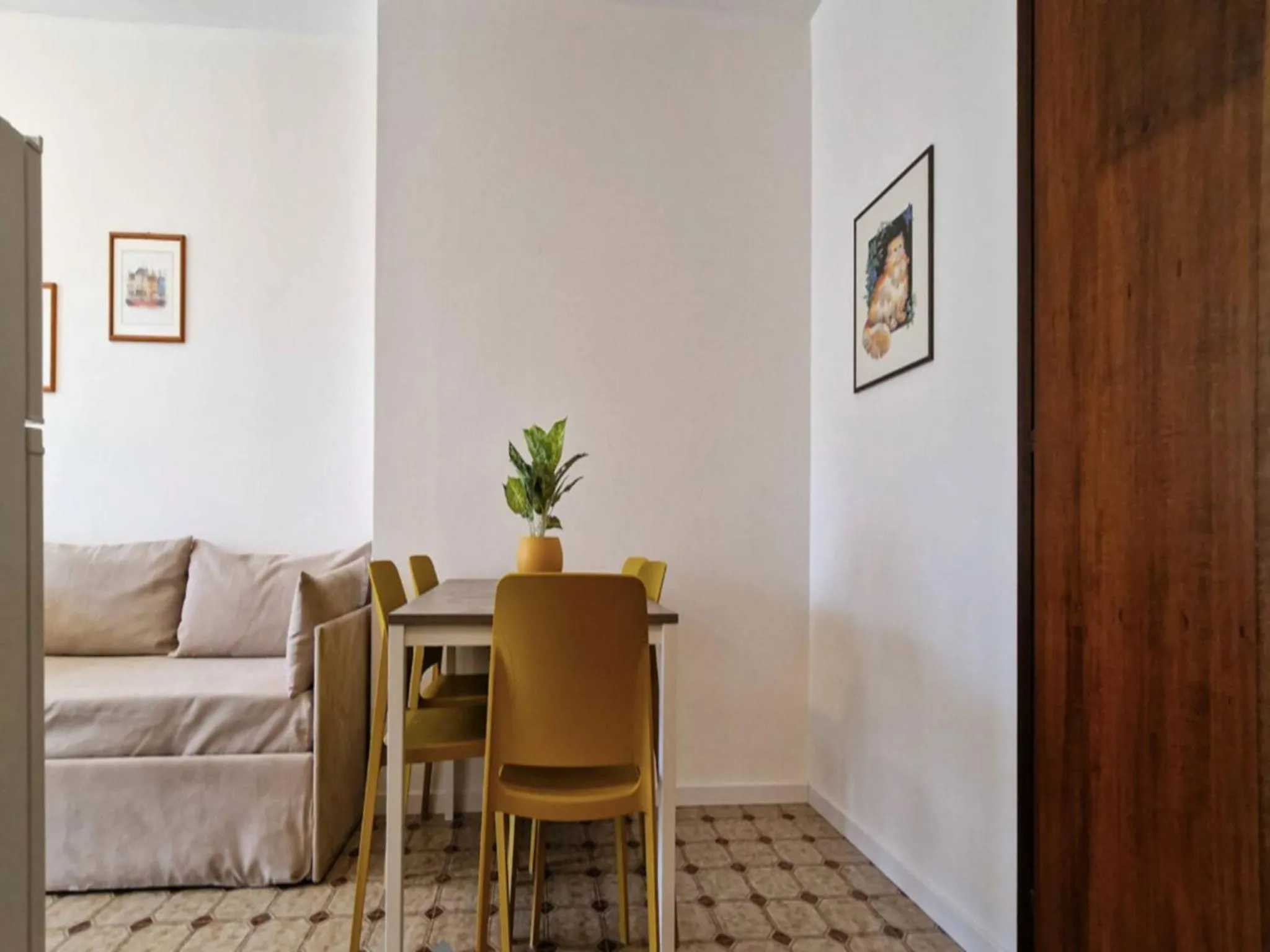 Lovely seaview flat-Beahost