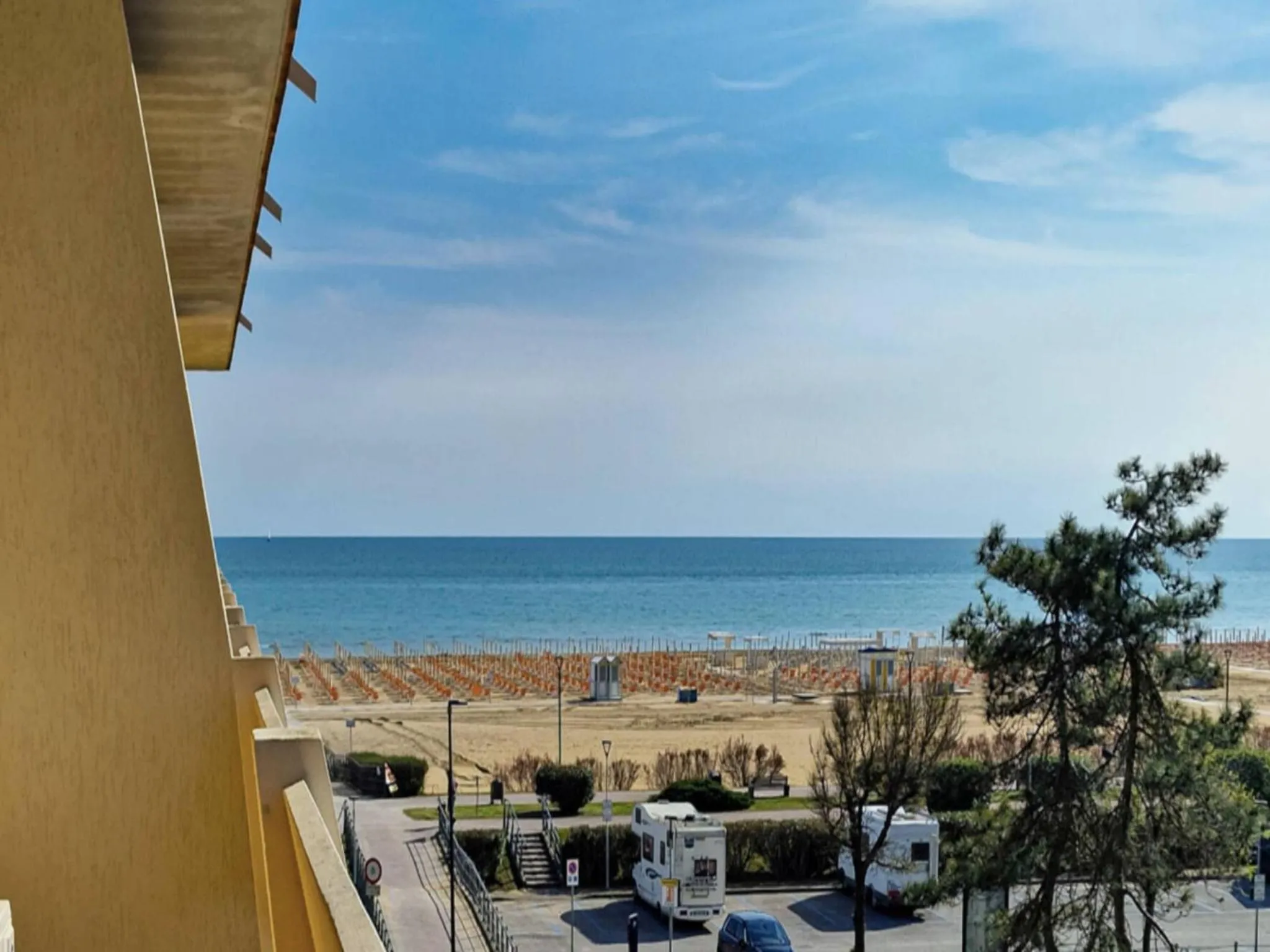 Lovely seaview flat-Beahost