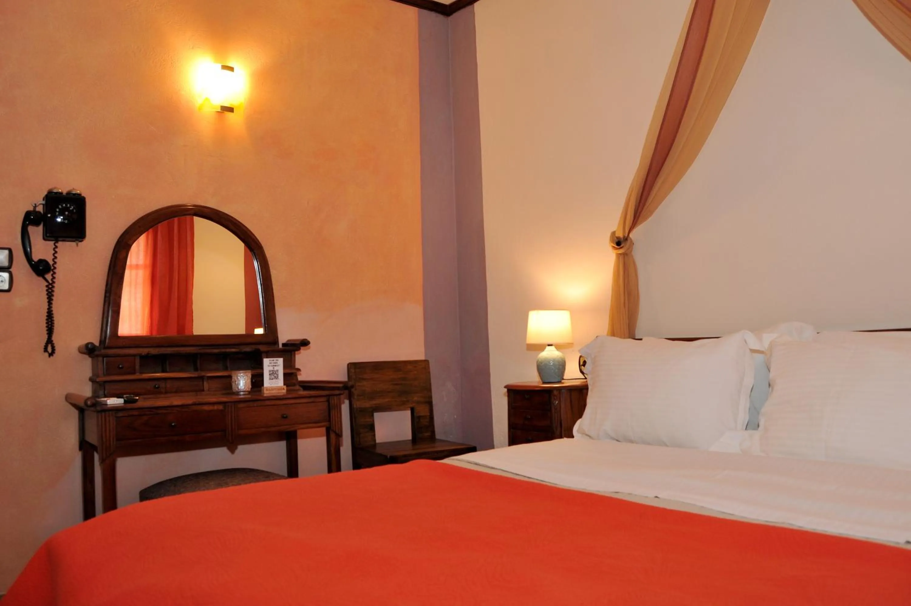 Bed in Archontiko Mesohori Meteora