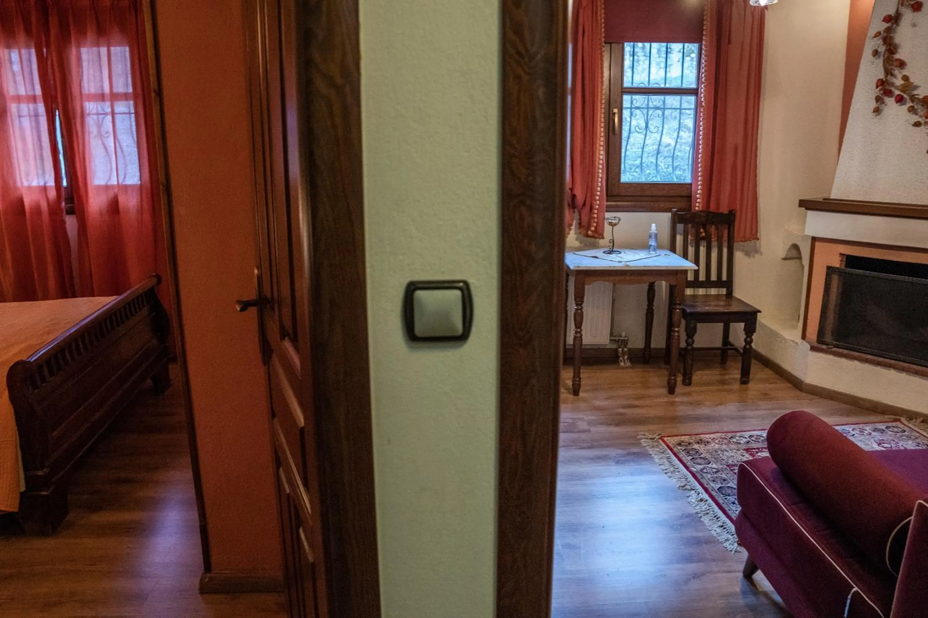 Living room, Bed in Archontiko Mesohori Meteora