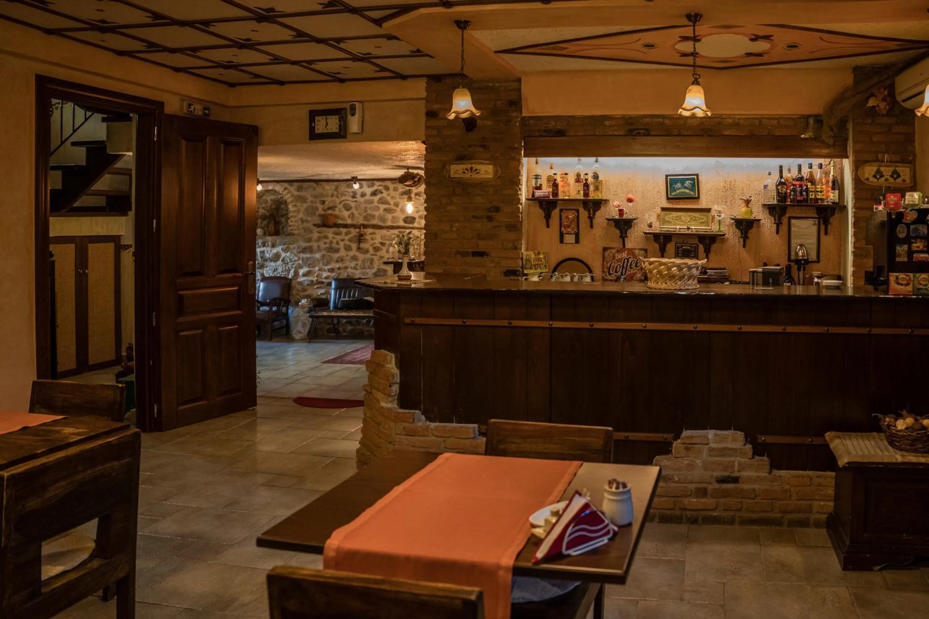 Lounge or bar in Archontiko Mesohori Meteora