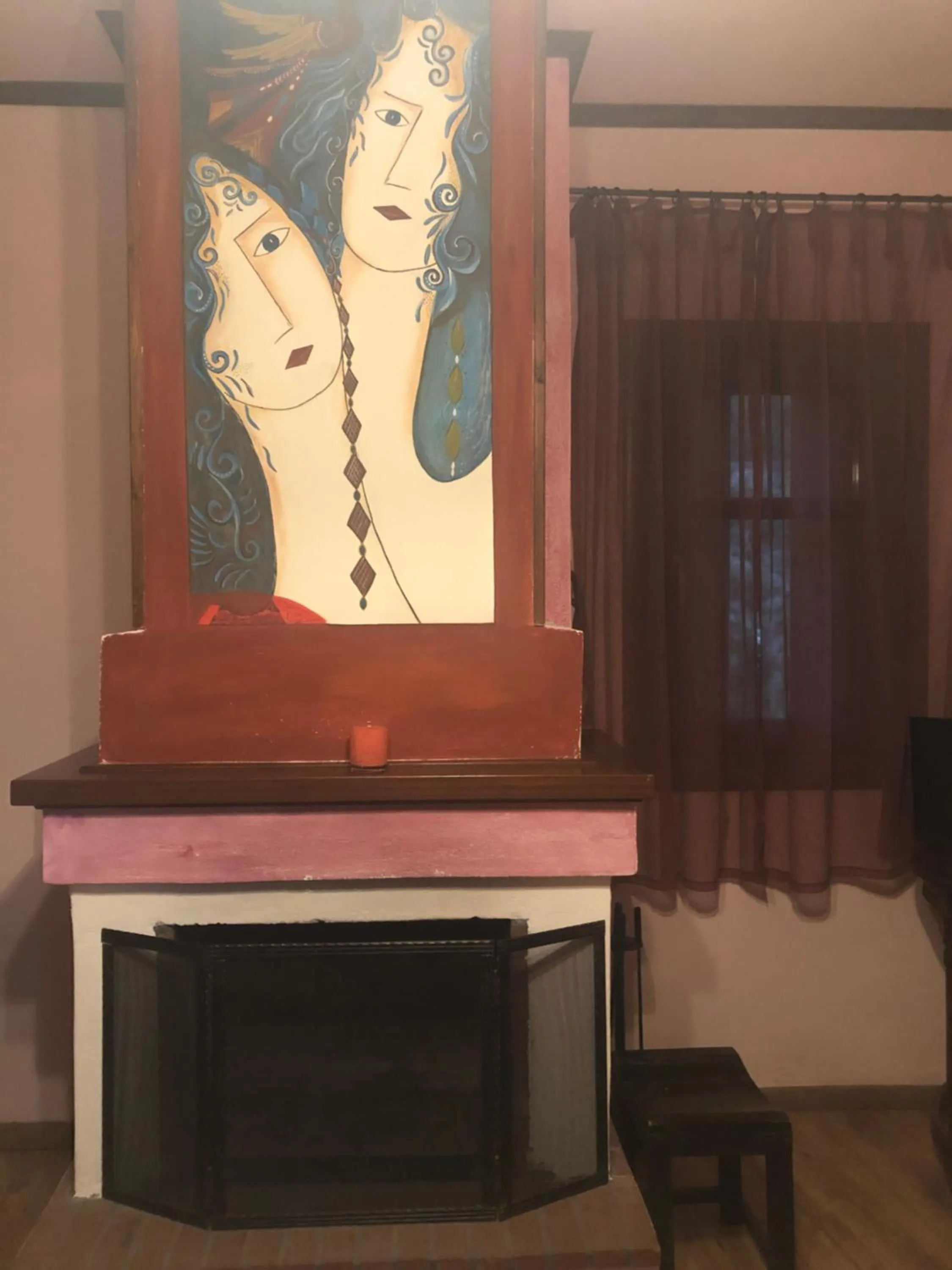 Decorative detail in Archontiko Mesohori Meteora