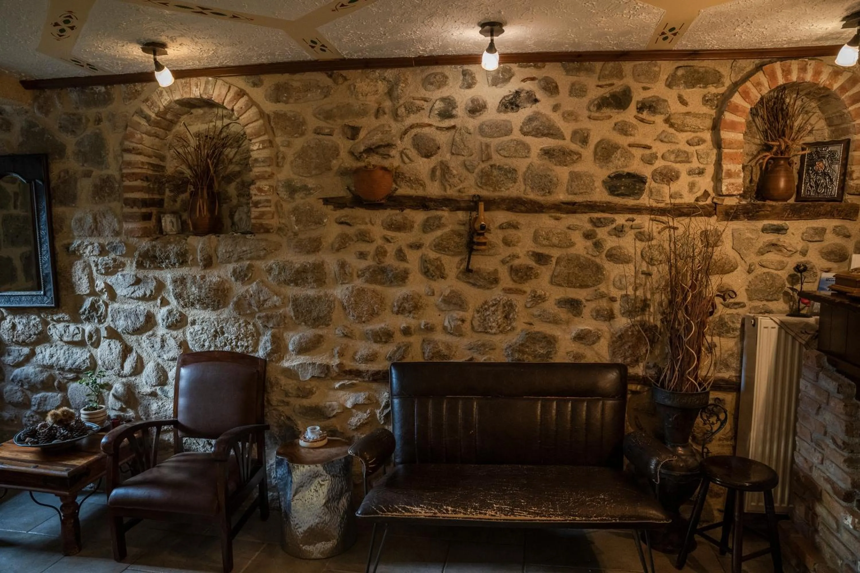 Lobby or reception in Archontiko Mesohori Meteora