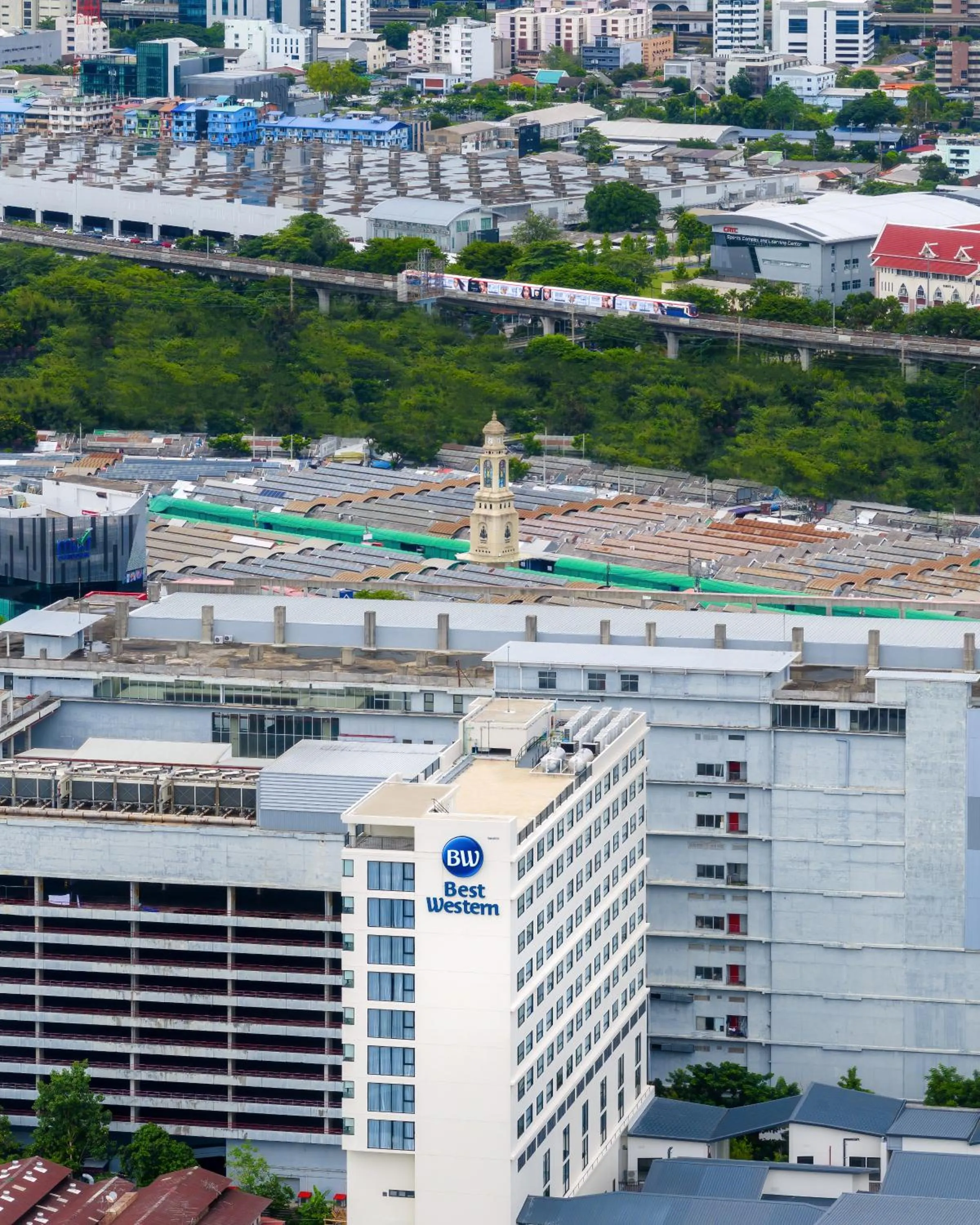 Property building in Best Western Chatuchak