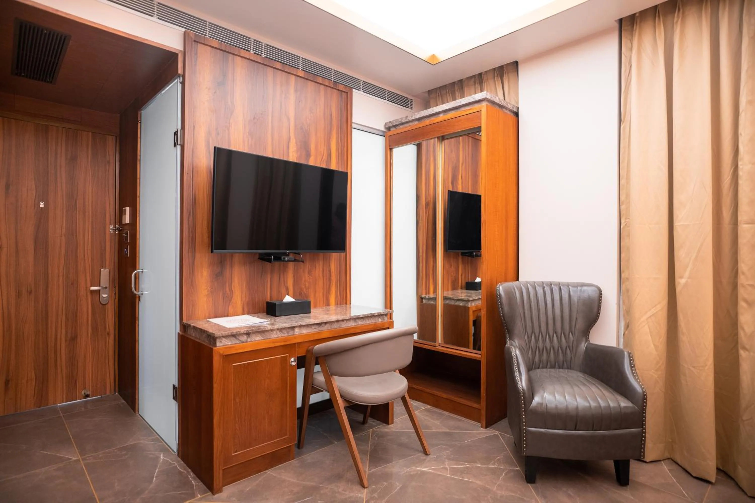 Bedroom in Marine Inn Hotel