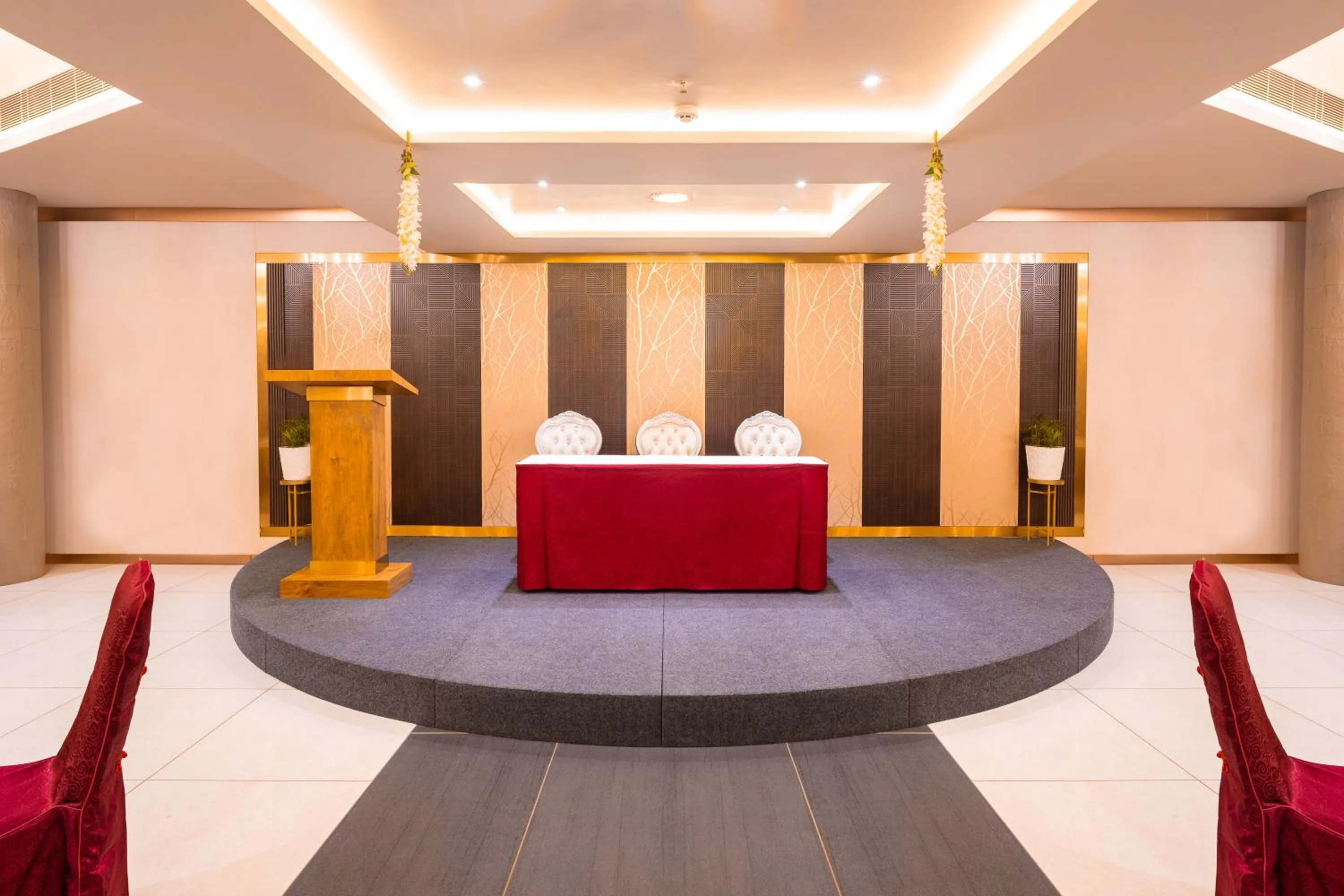 Banquet/Function facilities in Marine Inn Hotel