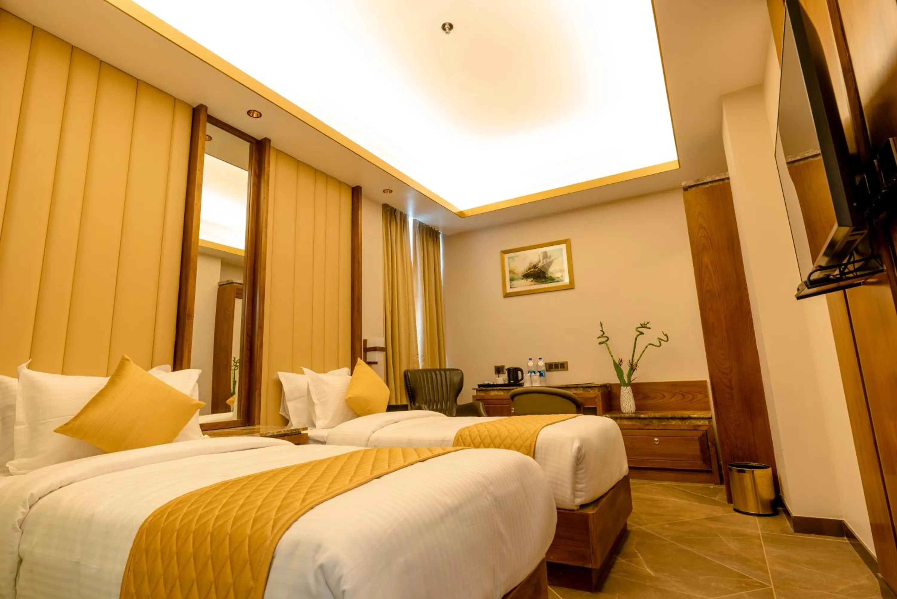 Bedroom, Bed in Marine Inn Hotel