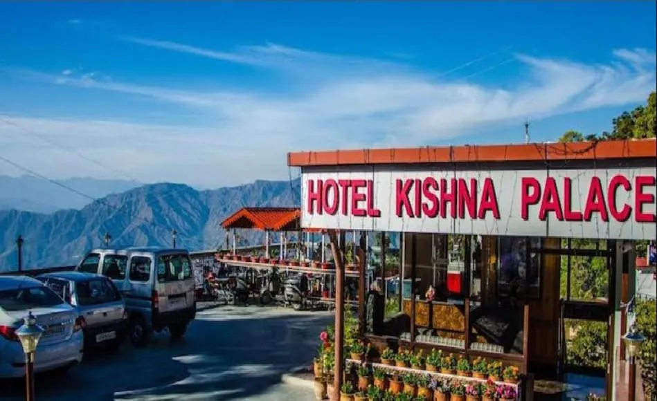 Facade/entrance in Hotel Kishna Palace