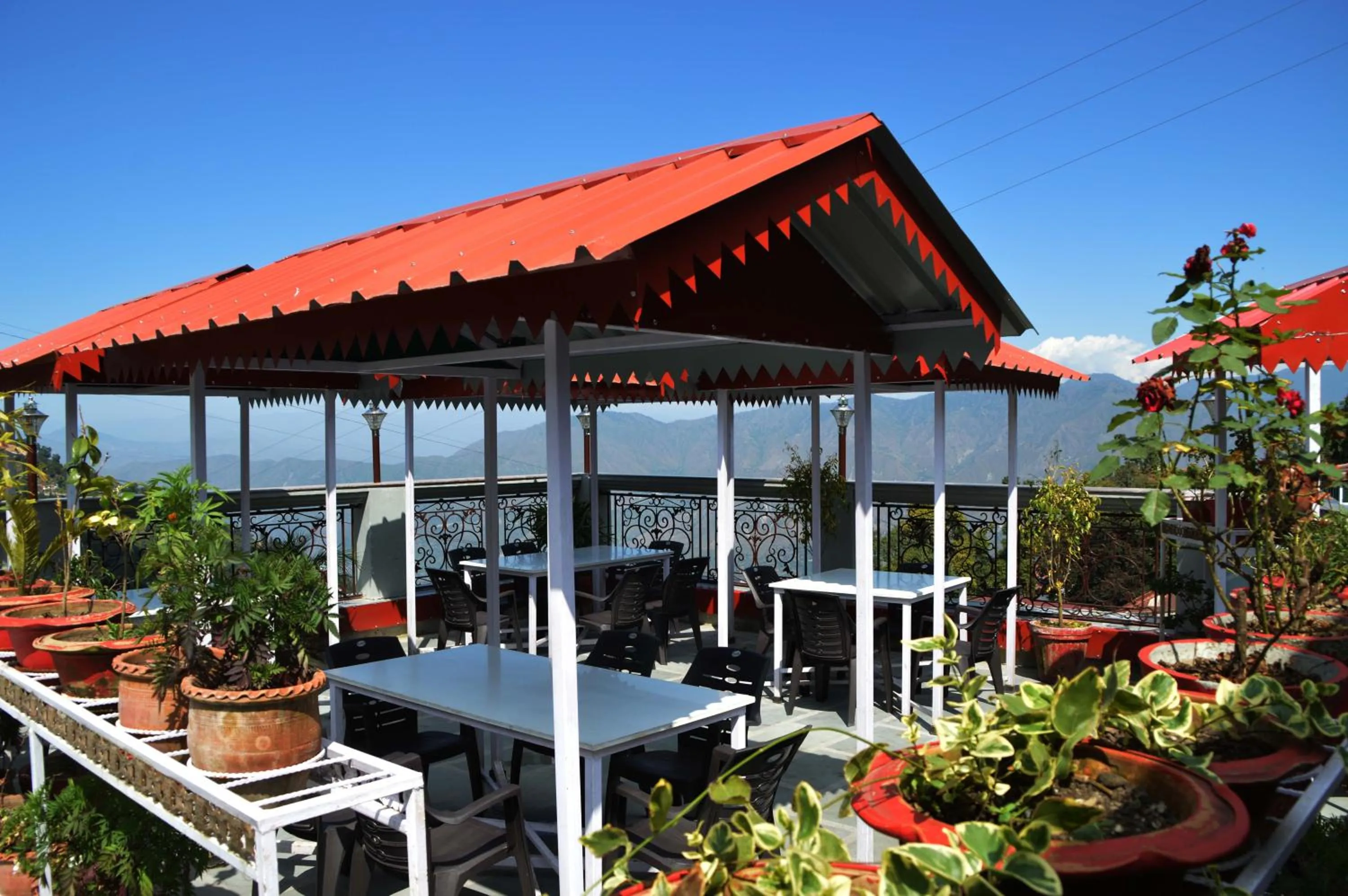 Facade/entrance in Hotel Kishna Palace