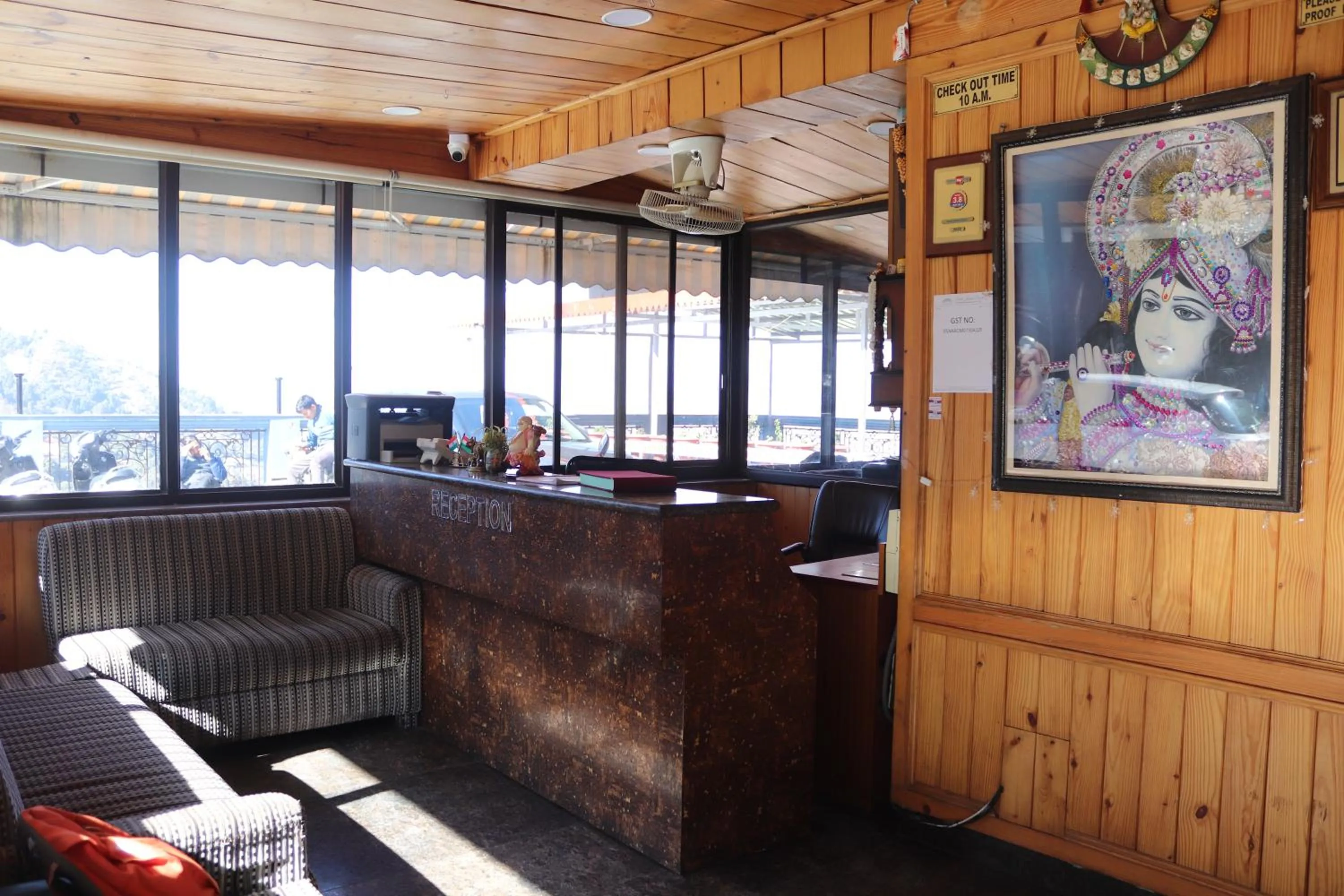 Facade/entrance in Hotel Kishna Palace