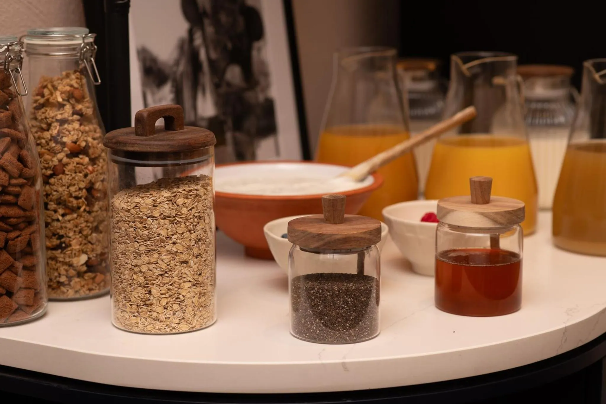 Food and drinks in Honest Sevilla