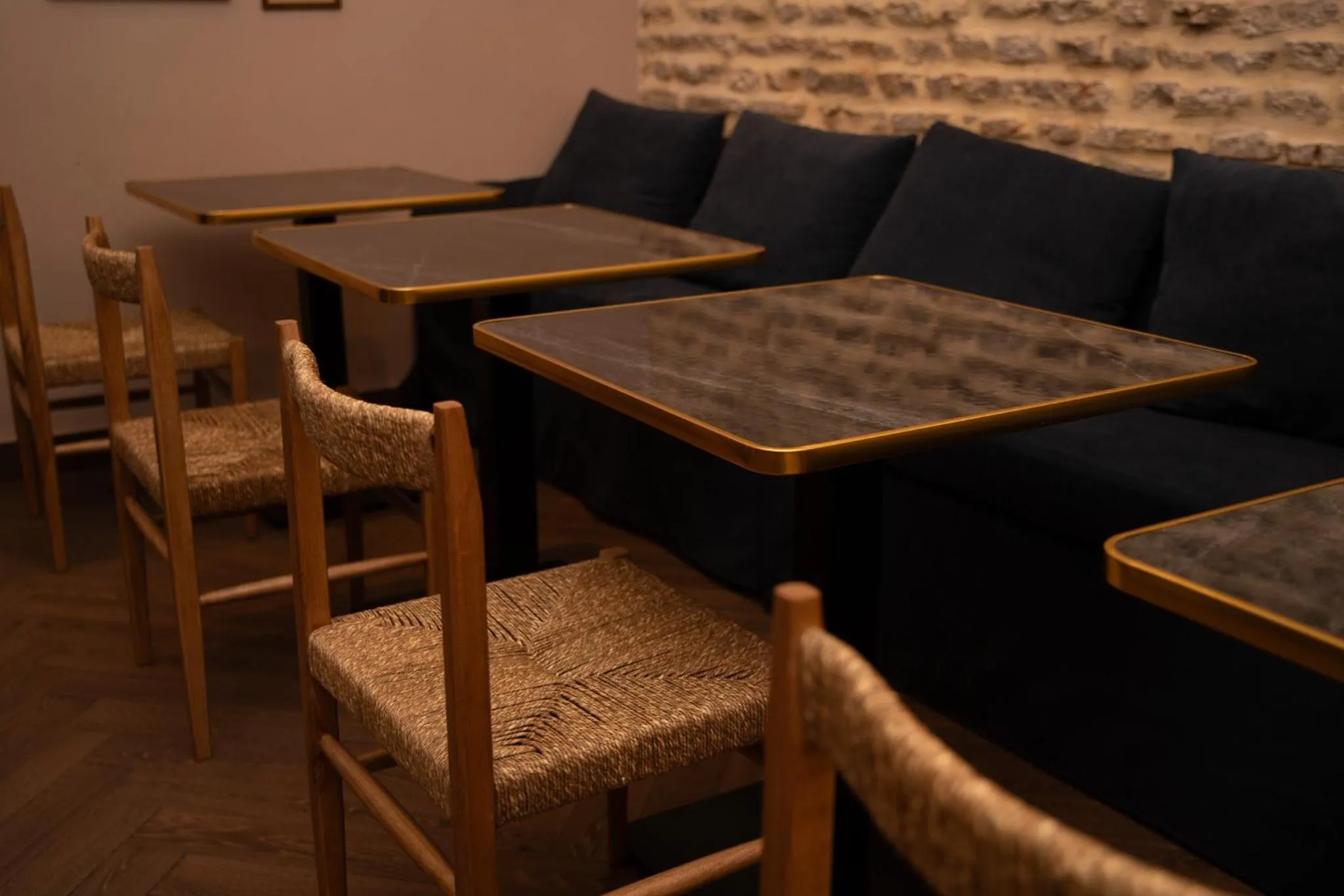 Seating area in Honest Sevilla