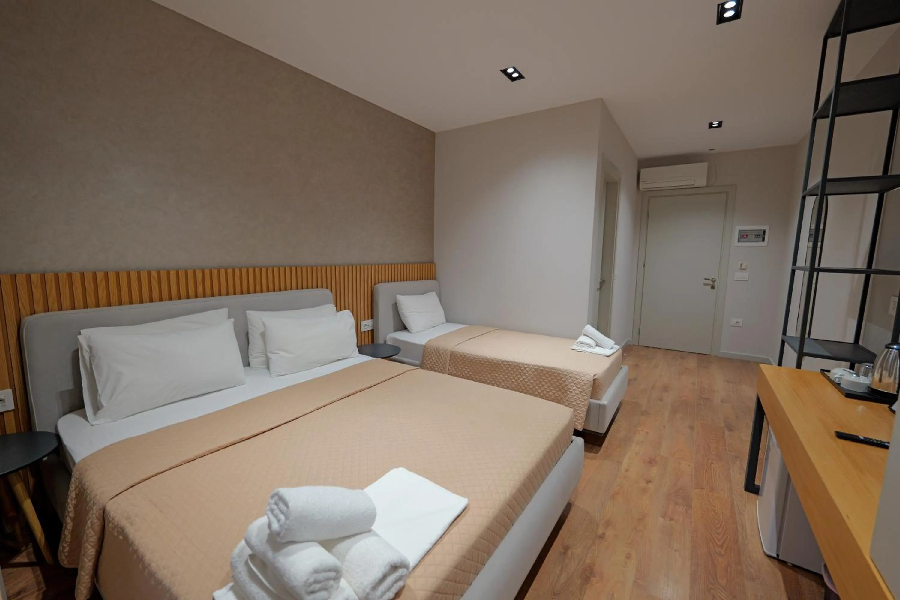 Photo of the whole room, Bed in Hotel Ajden by Mira Mare